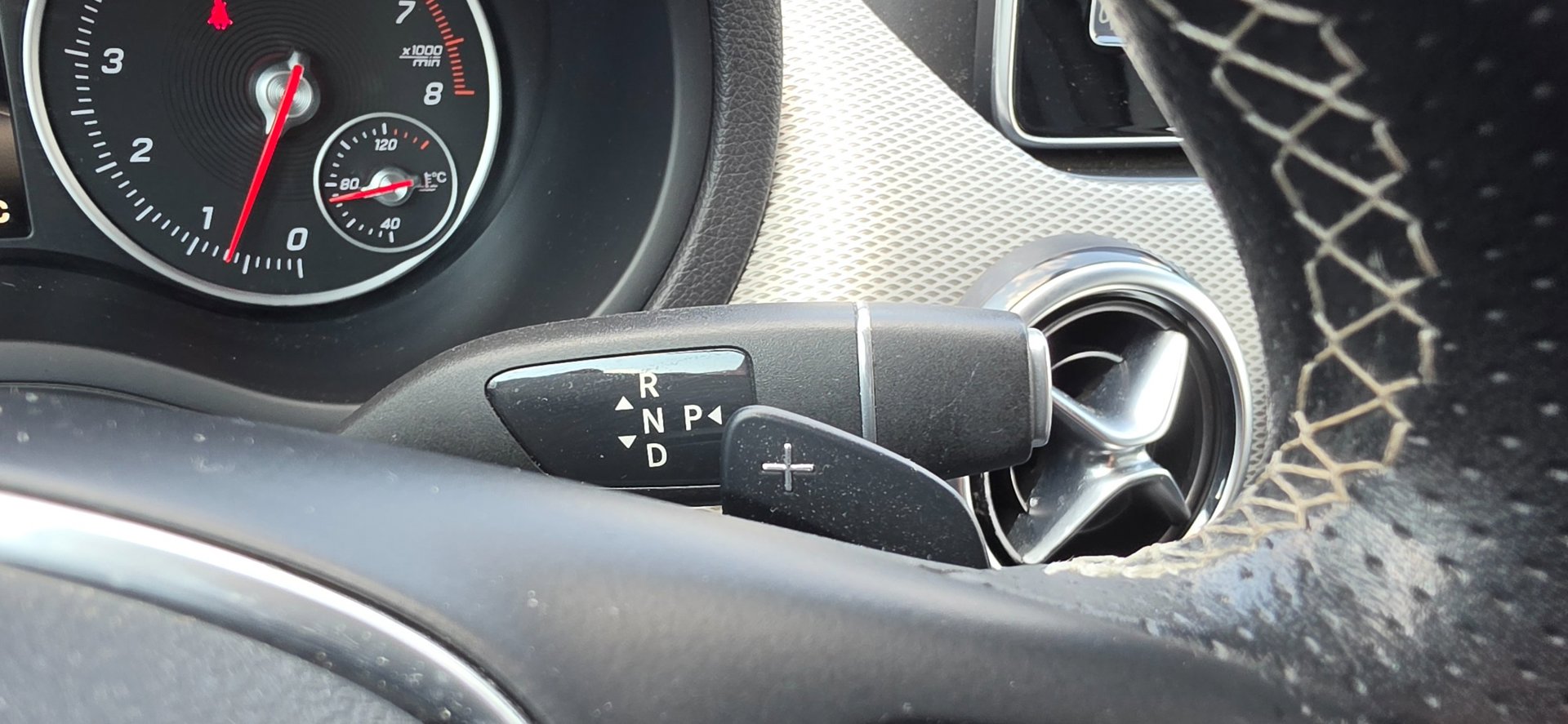 Foto van Mercedes-Benz B 250