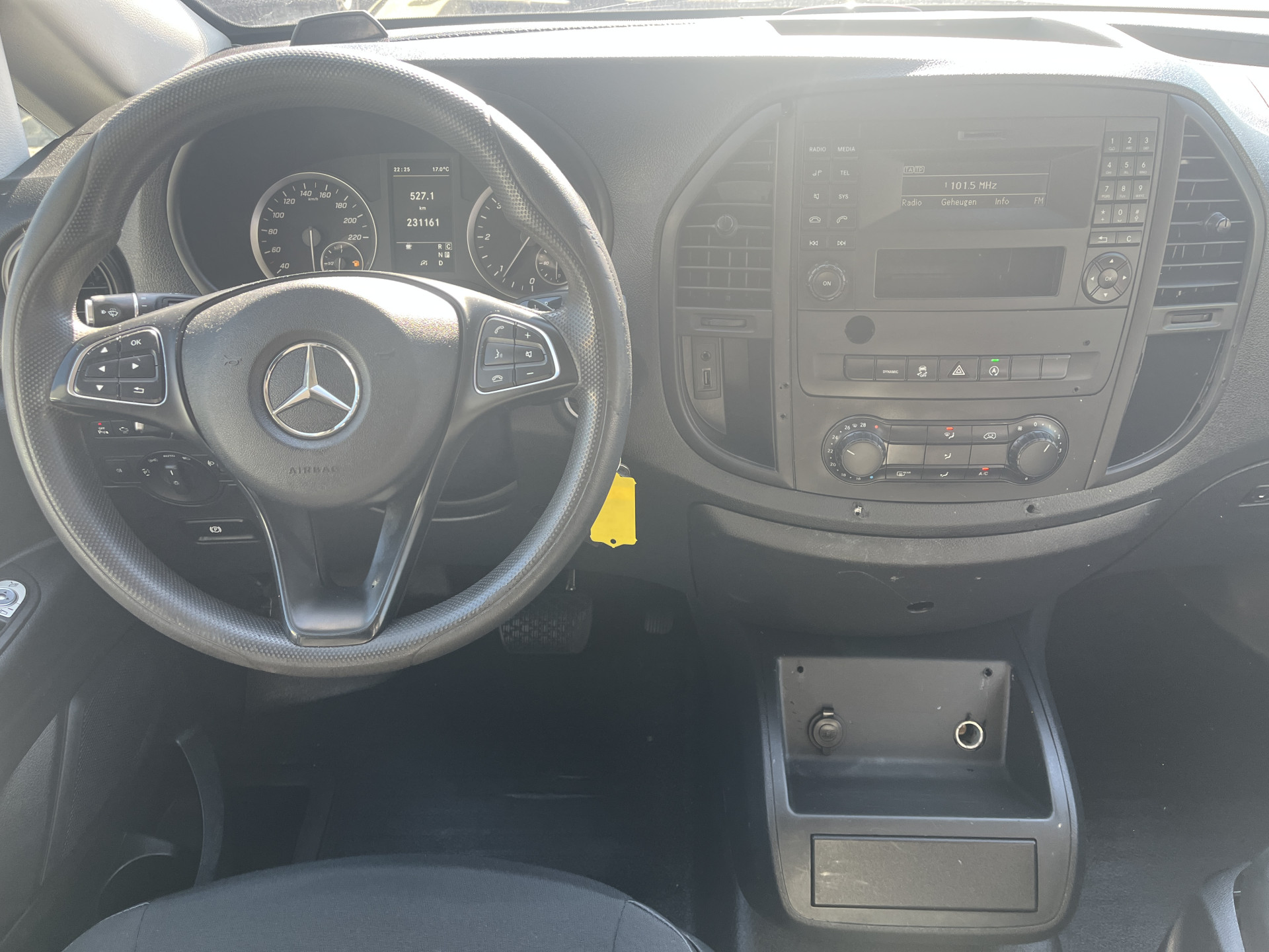 Foto van Mercedes-Benz Vito Tourer