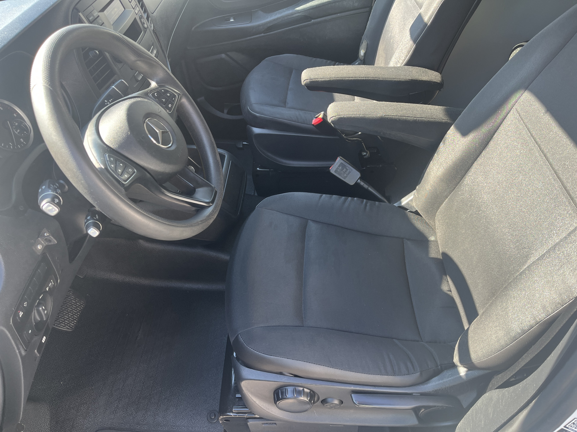 Foto van Mercedes-Benz Vito Tourer