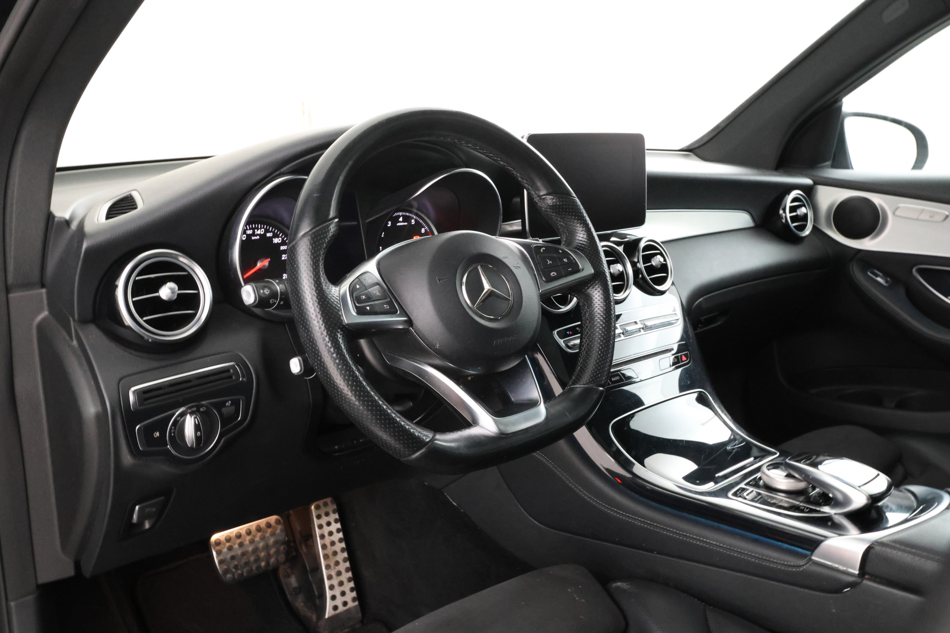 Foto van Mercedes-Benz GLC 350 E 4Matic