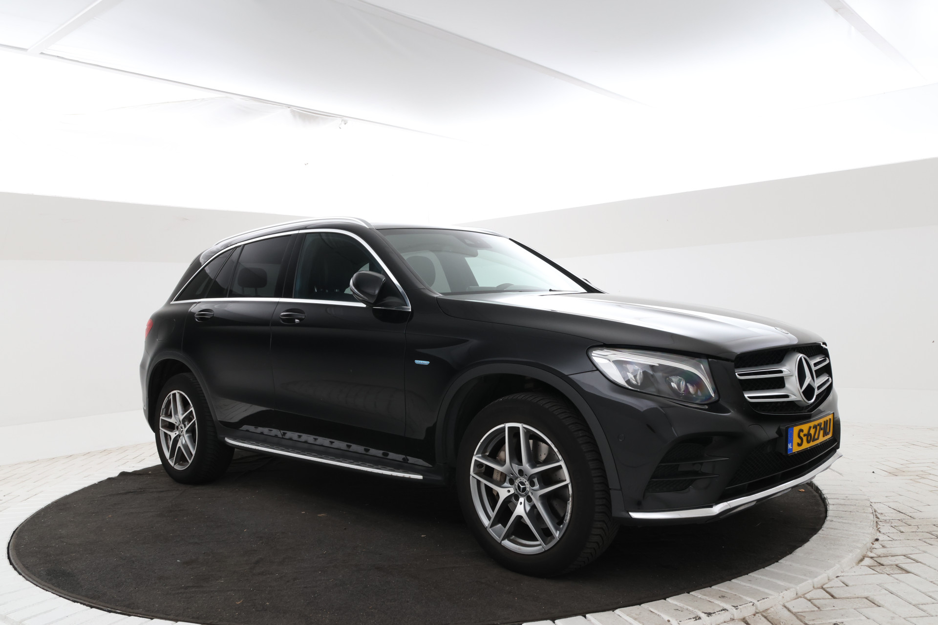 Foto van Mercedes-Benz GLC 350 E 4Matic