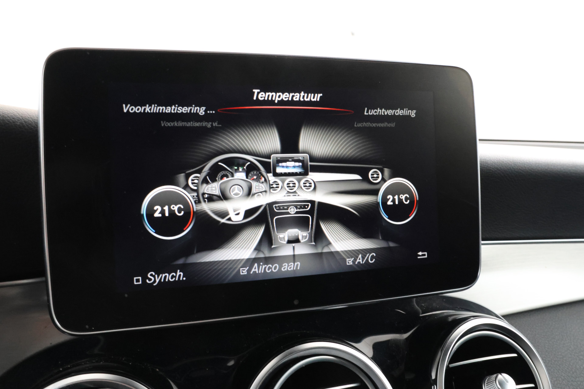 Foto van Mercedes-Benz GLC 350 E 4Matic