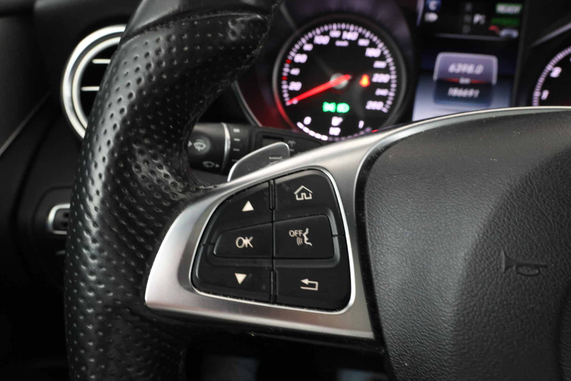 Foto van Mercedes-Benz GLC 350 E 4Matic