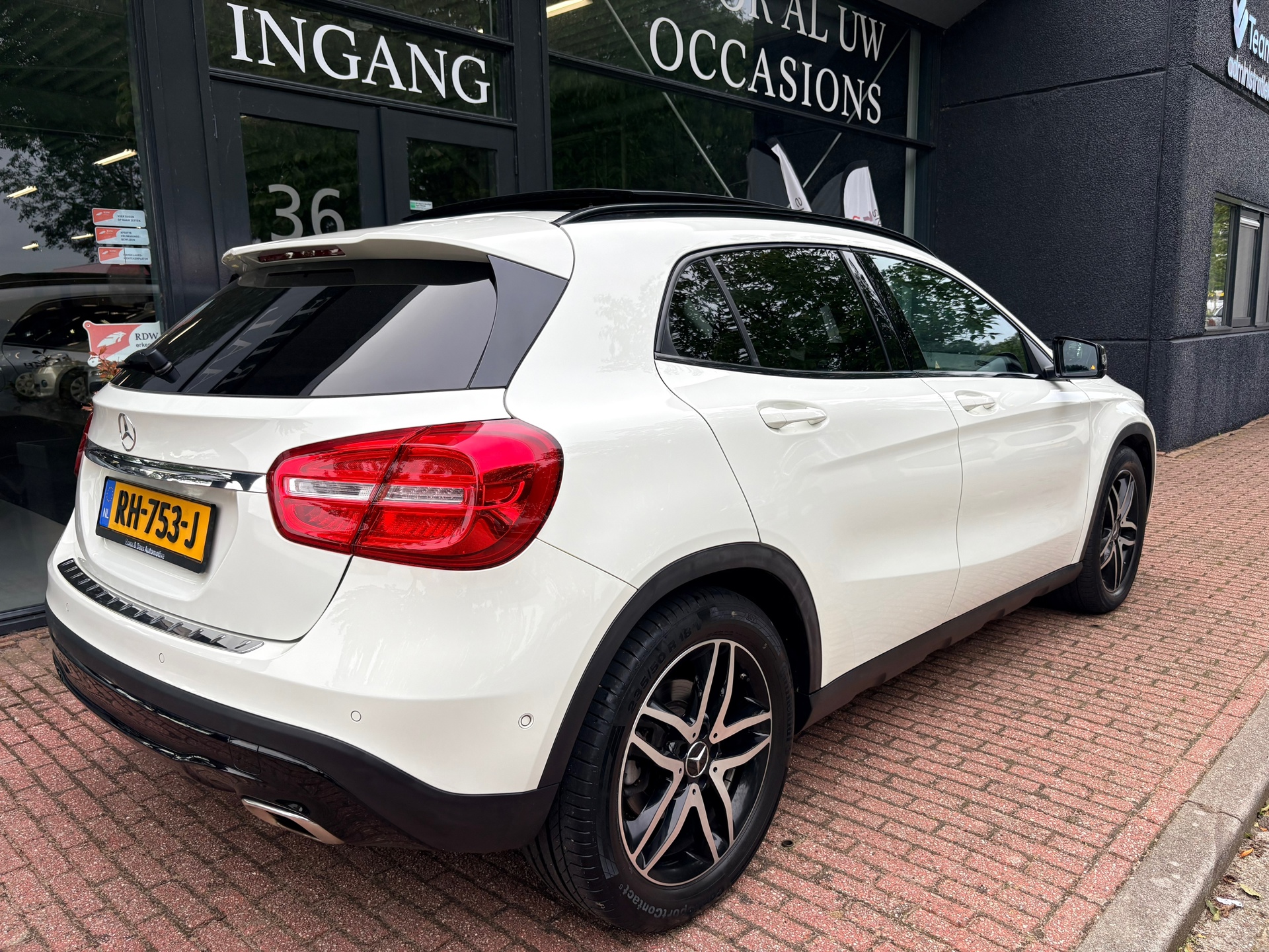Foto van Mercedes-Benz Gla 180
