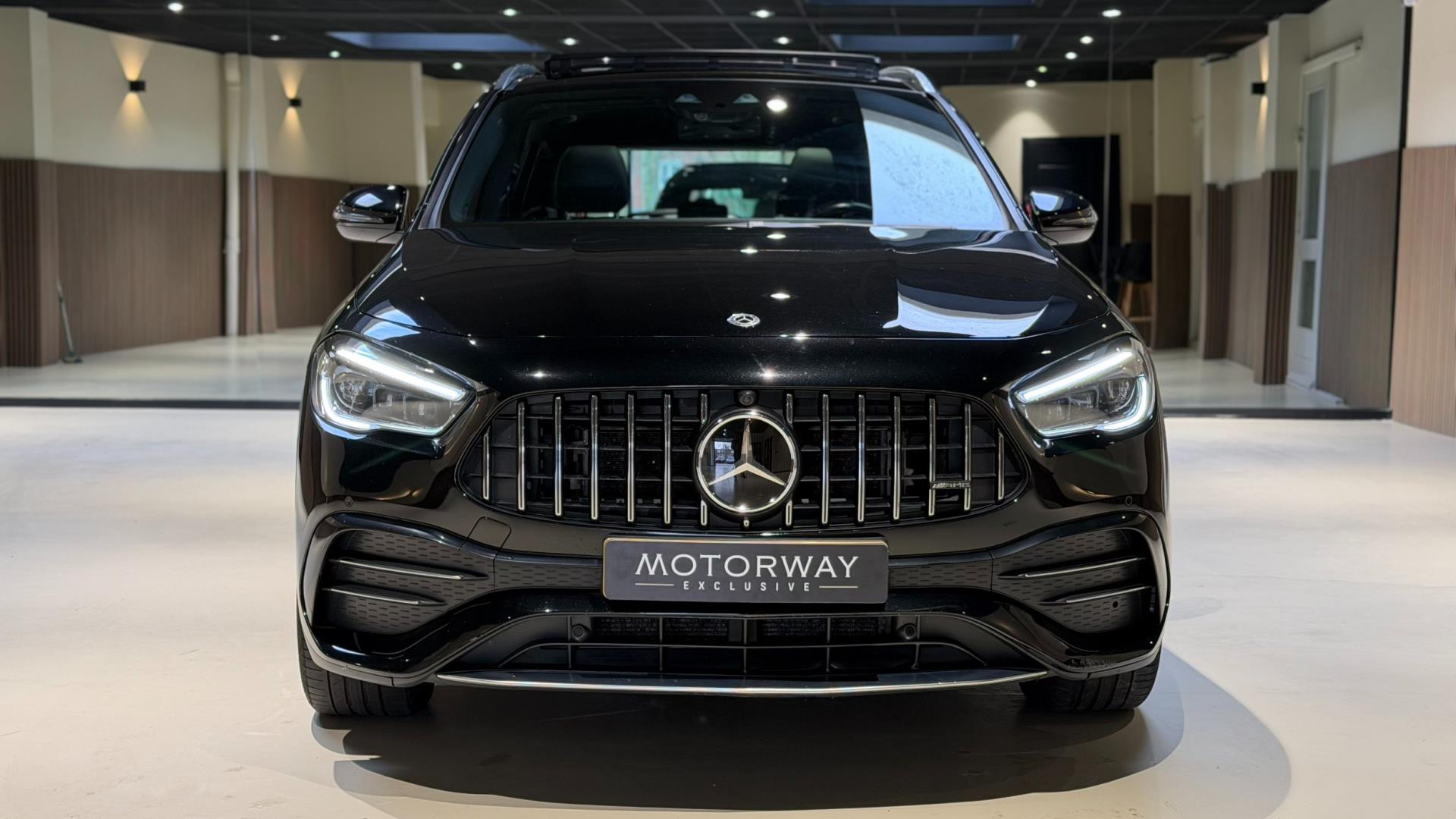Foto van Mercedes-Benz AMG Gla 35