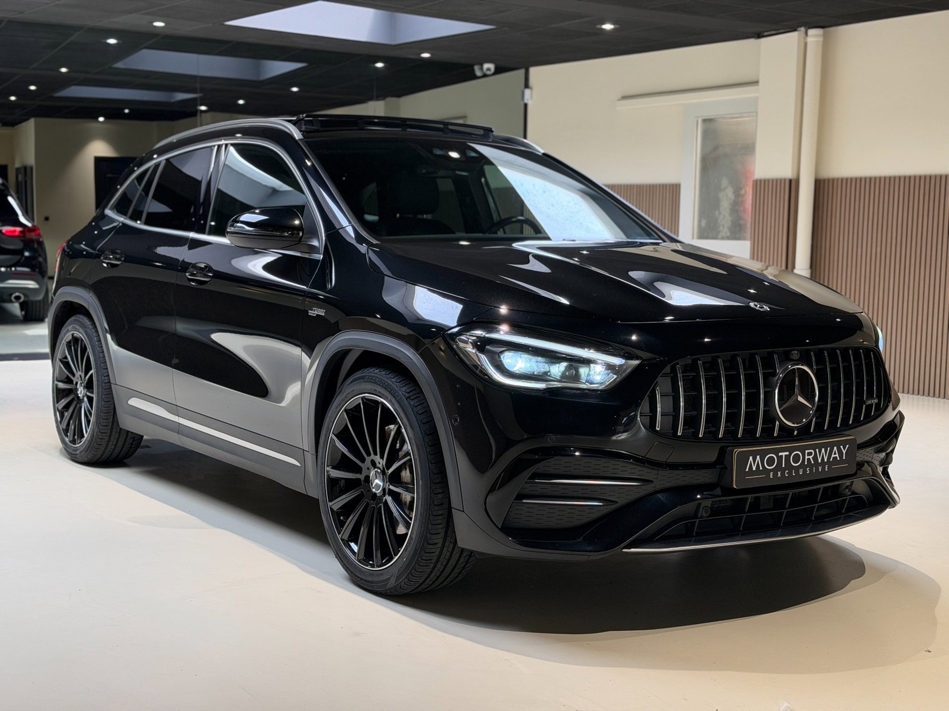 Foto van Mercedes-Benz AMG Gla 35