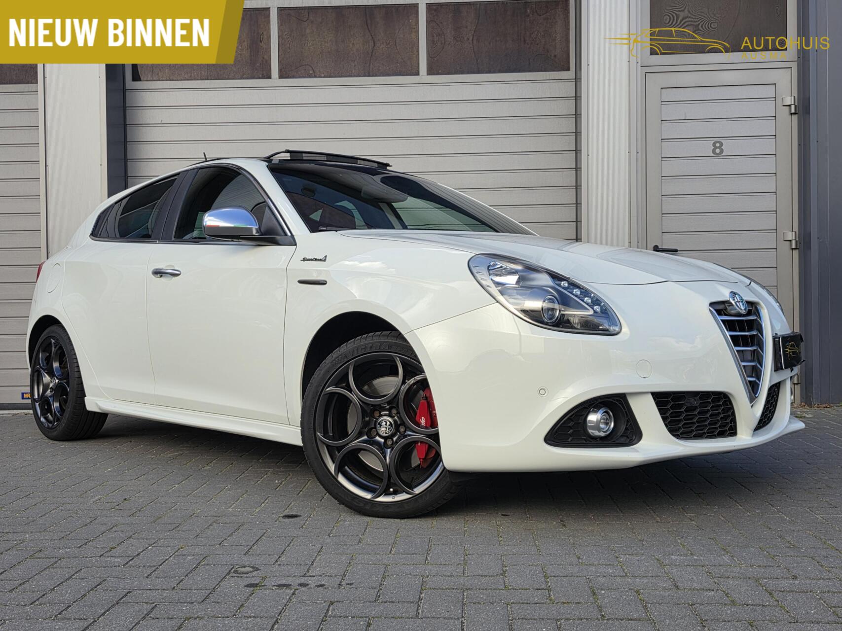 Alfa Romeo Alfa Giulietta 1.4 T Exclusive 200PK/Pano/Leder/Cruise/DAB/Dynamic/ 2014 - voorkant