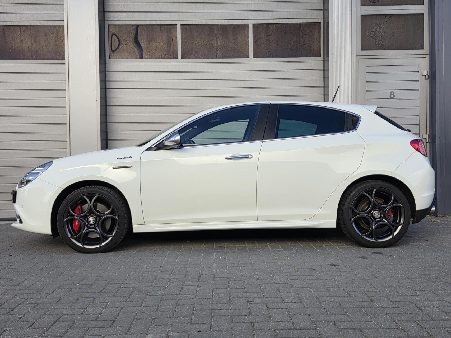 Foto van Alfa Romeo Alfa Giulietta