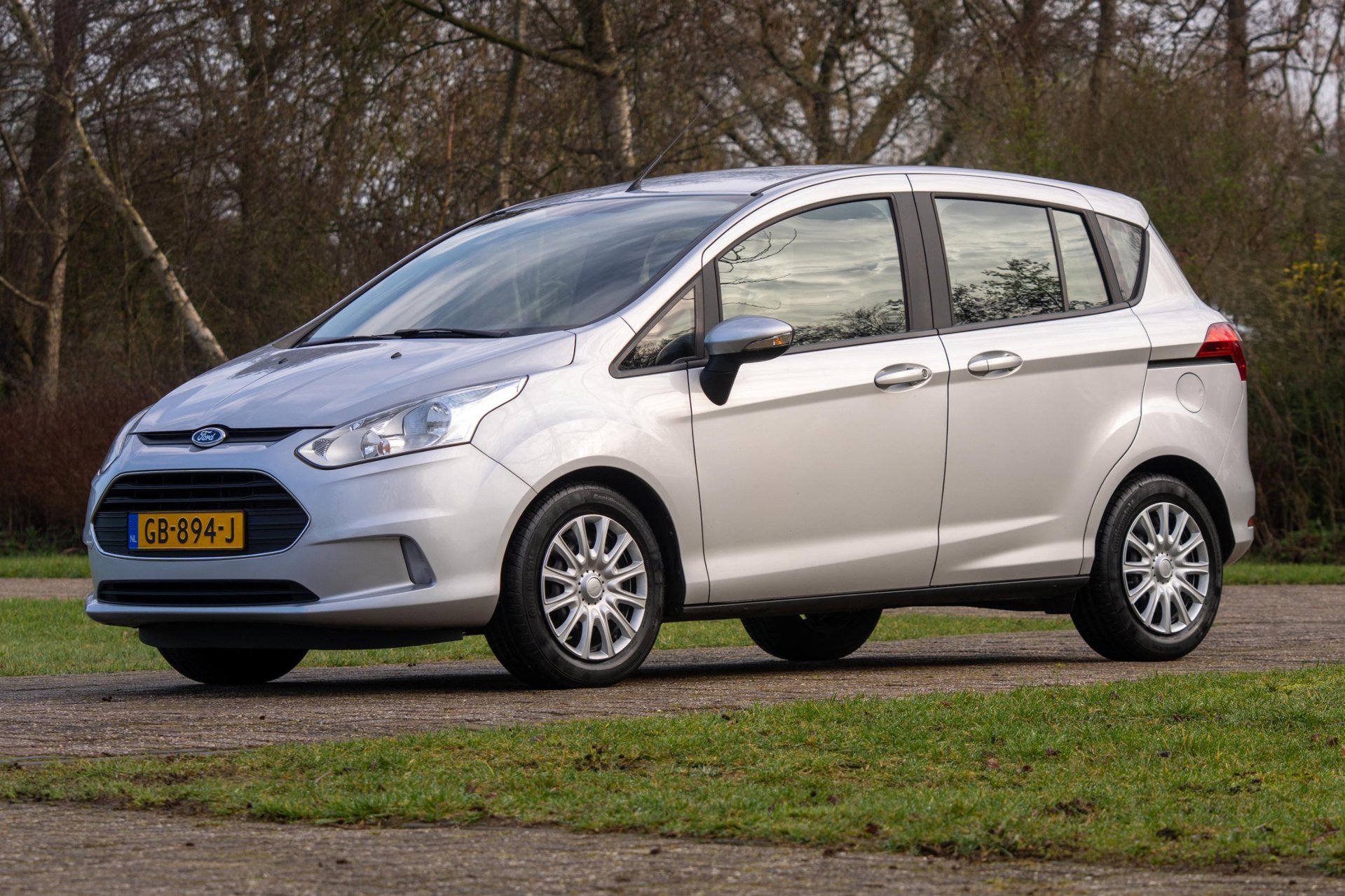 Foto van Ford B-max