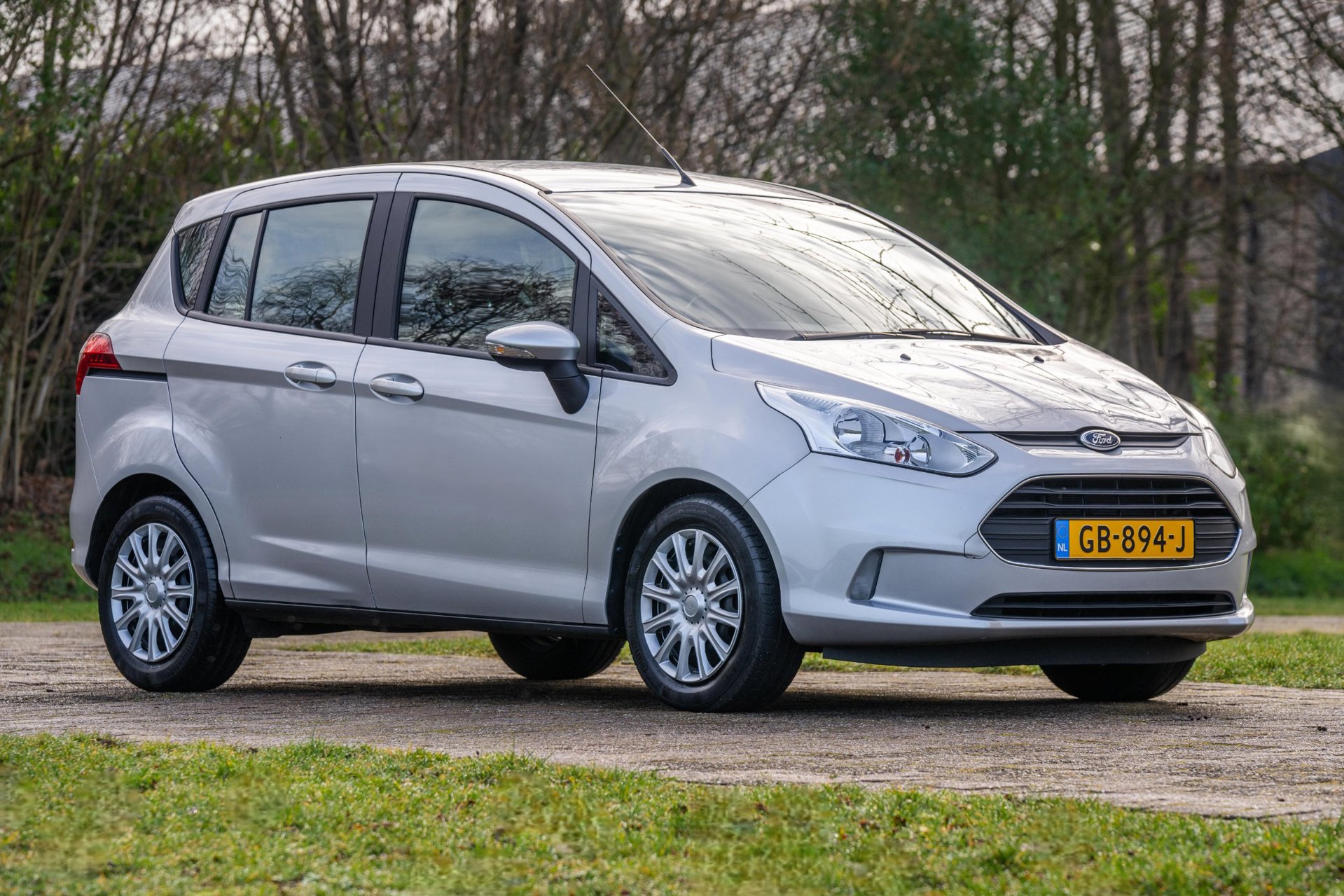 Foto van Ford B-max