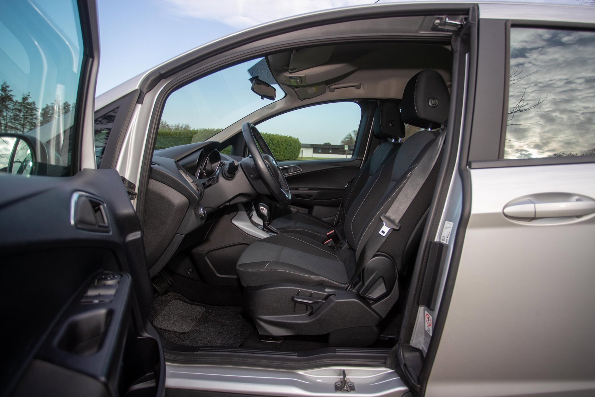 Foto van Ford B-max