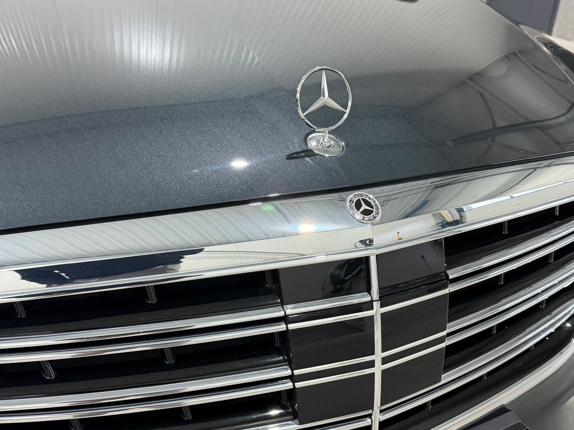 Foto van Mercedes-Benz S 560 E