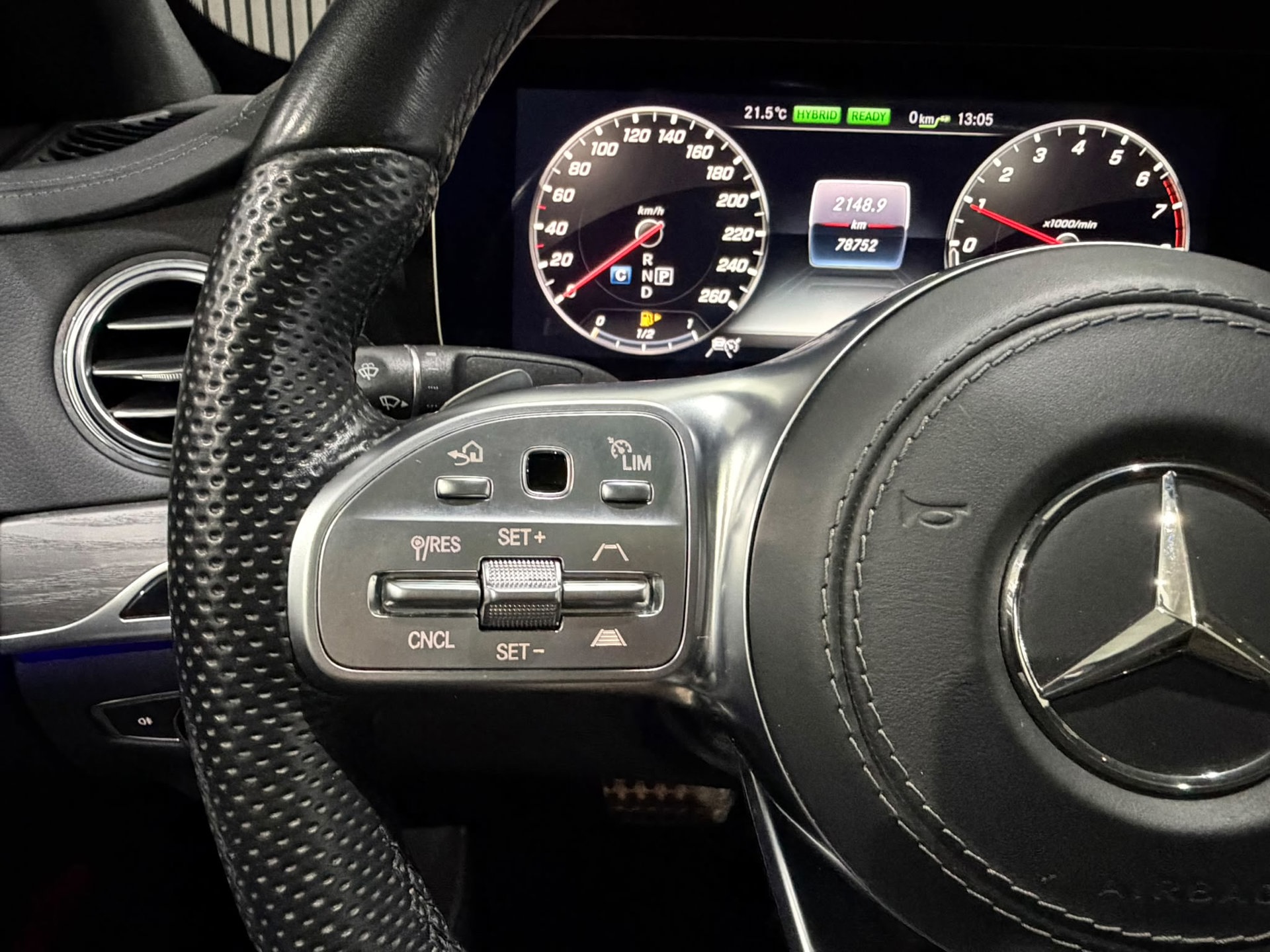 Foto van Mercedes-Benz S 560 E