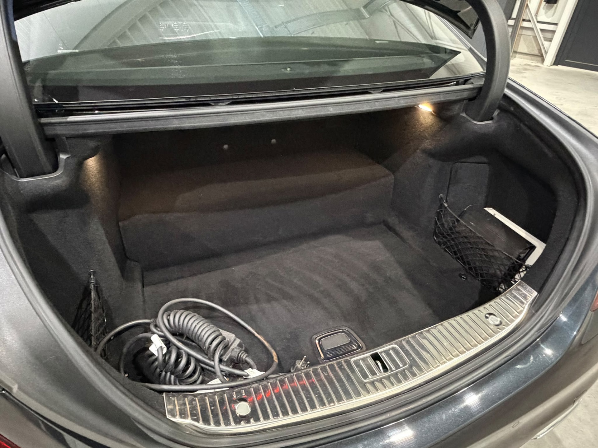 Foto van Mercedes-Benz S 560 E