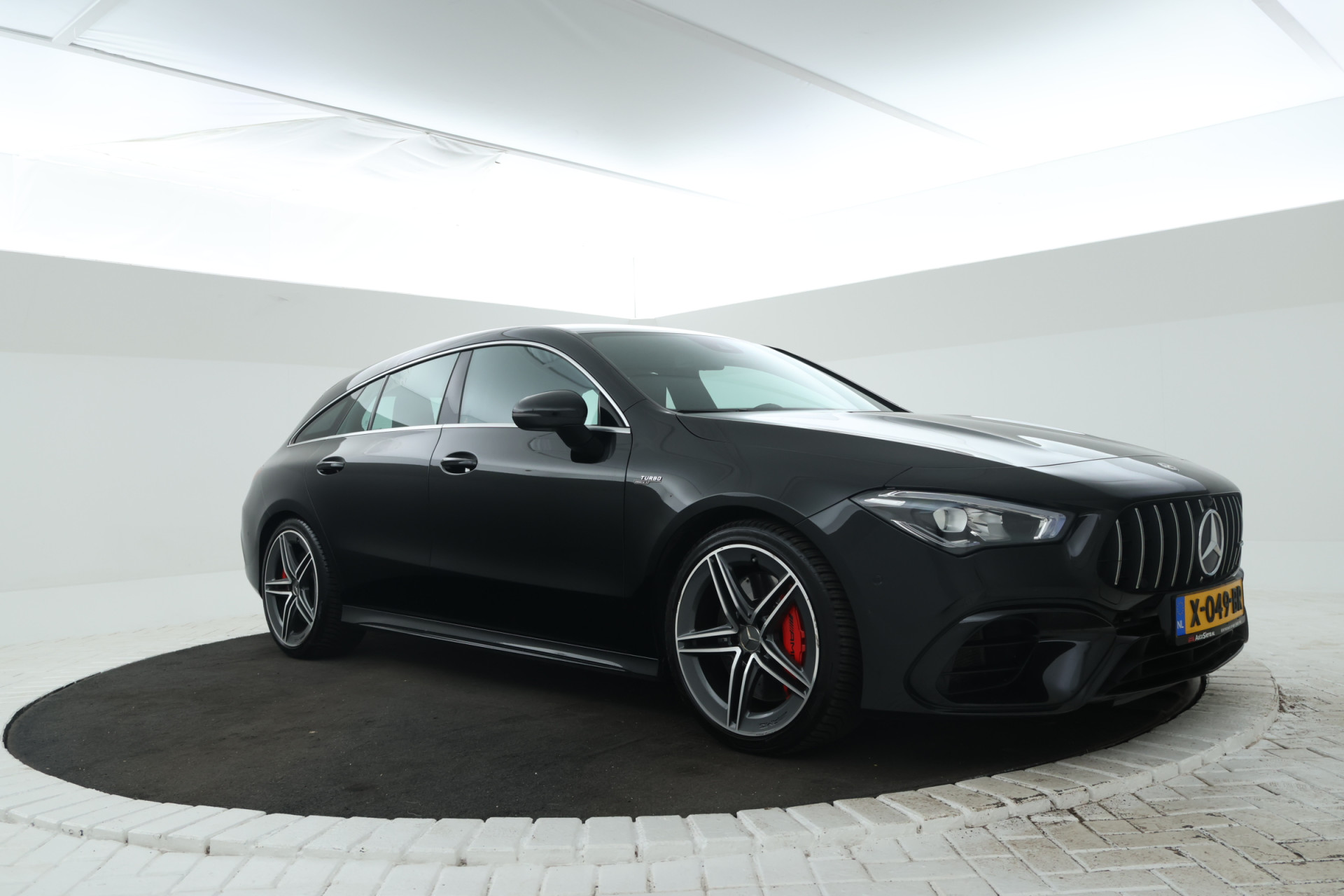 Foto van Mercedes-Benz AMG Cla 45 S