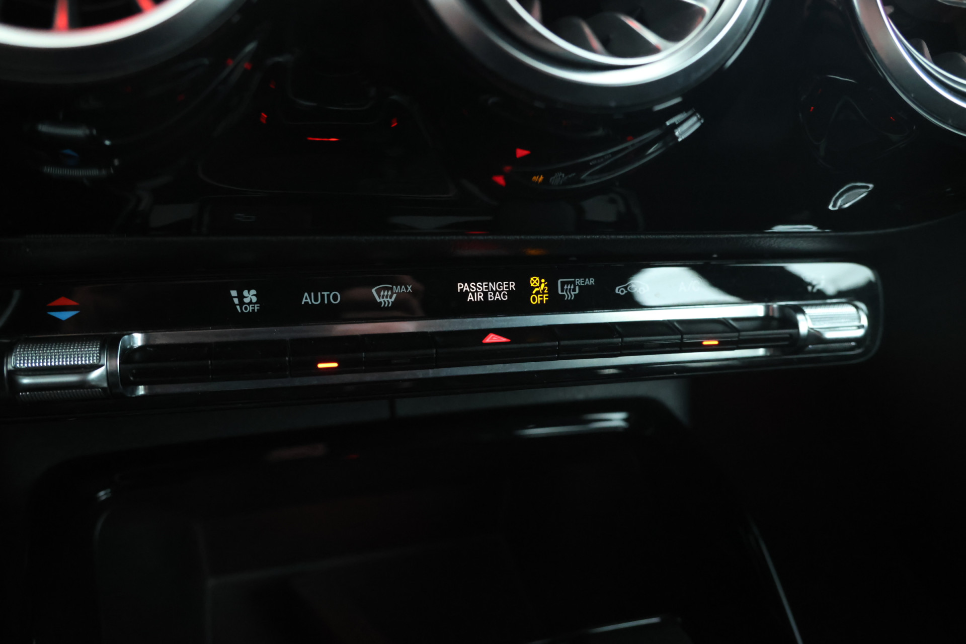 Foto van Mercedes-Benz AMG Cla 45 S