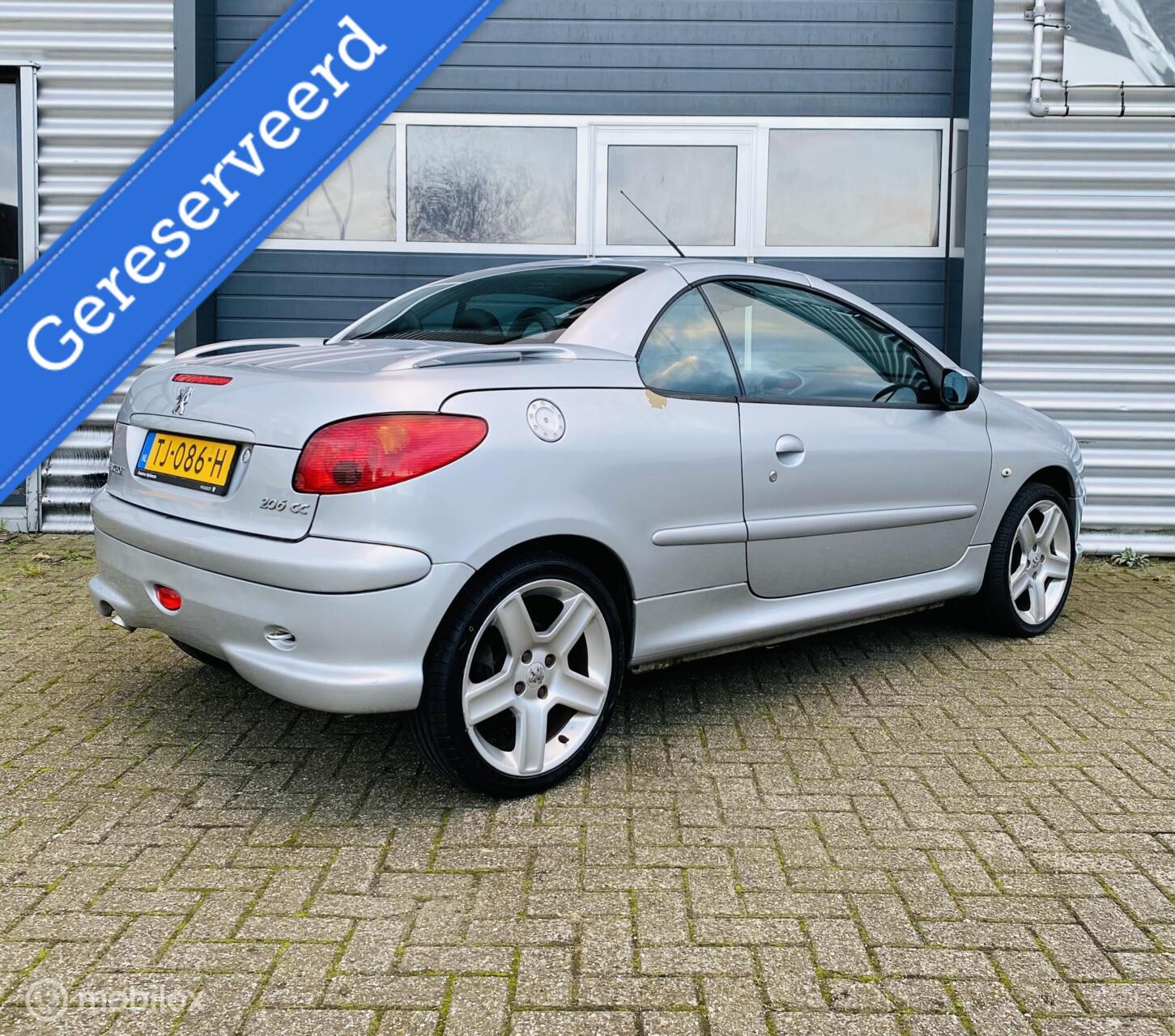 Foto van Peugeot 206 CC