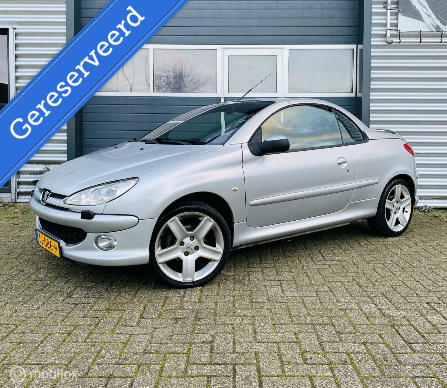 Foto van Peugeot 206 CC