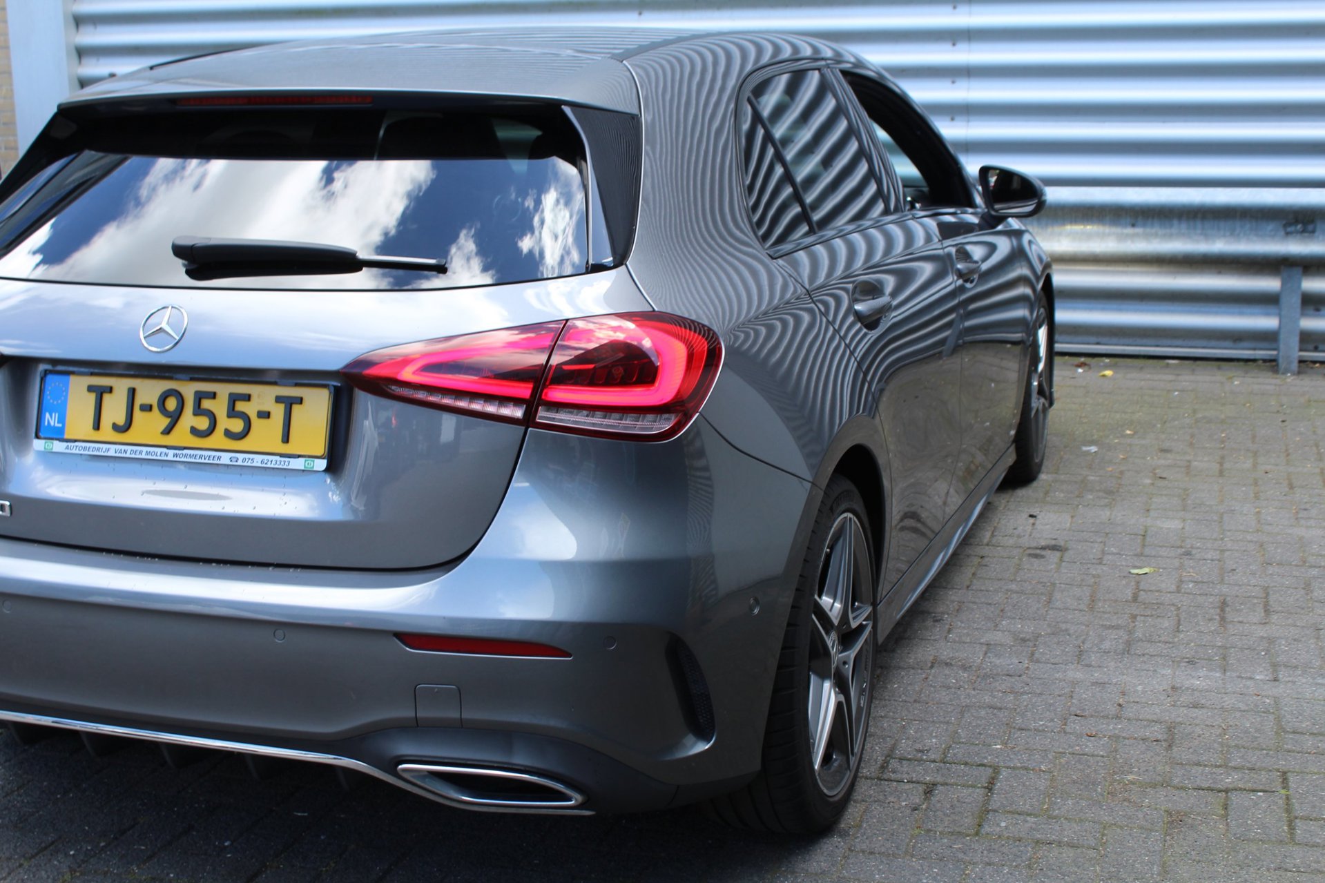 Foto van Mercedes-Benz A 200