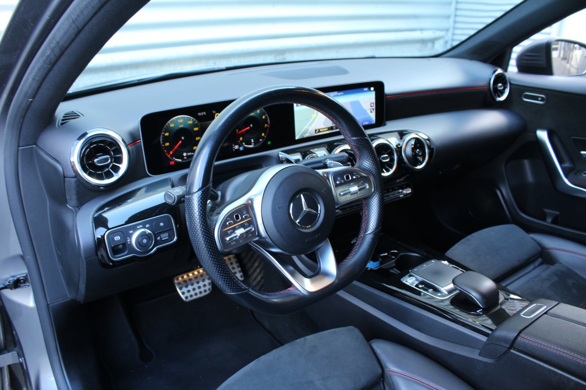 Foto van Mercedes-Benz A 200
