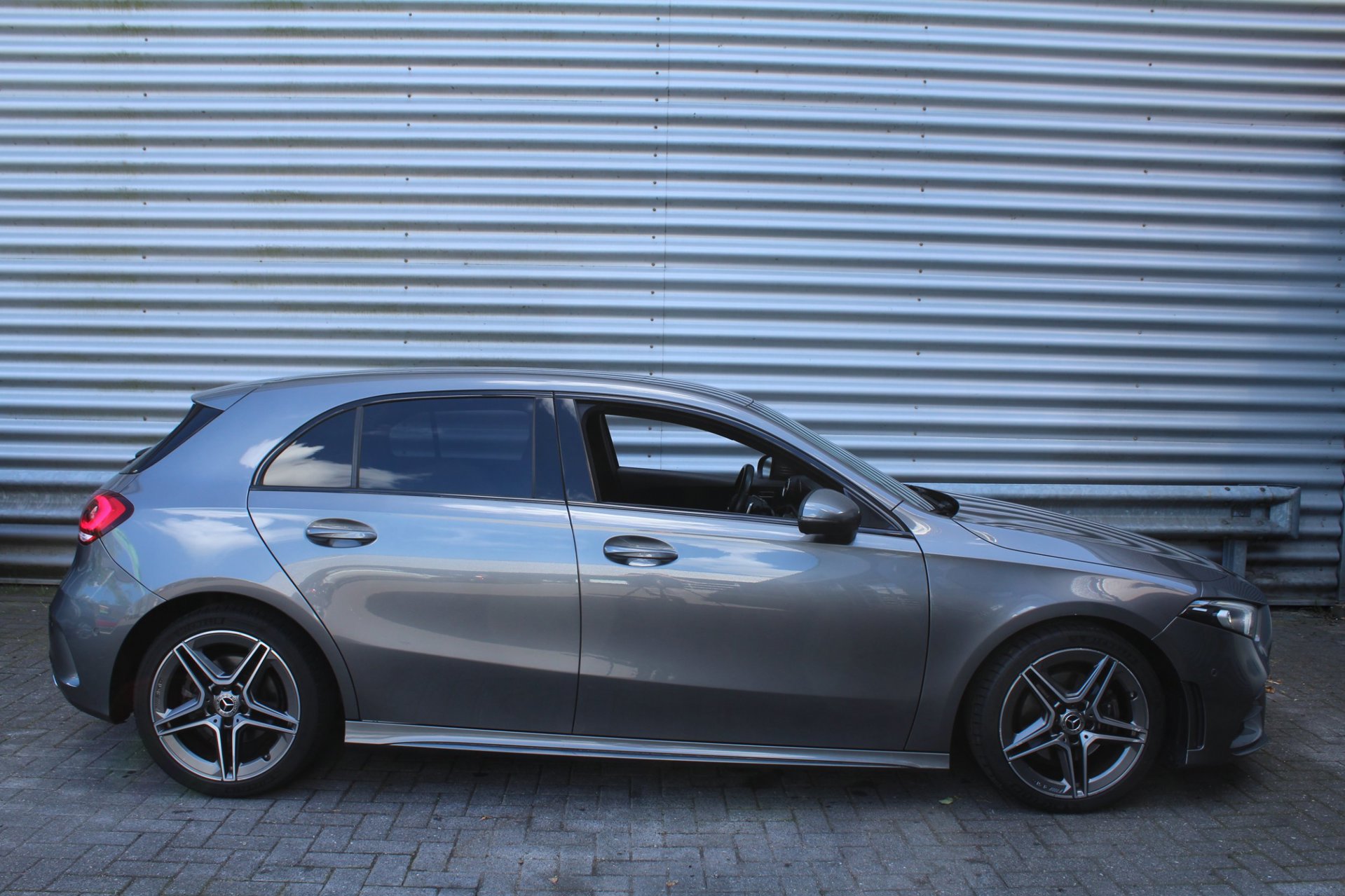 Foto van Mercedes-Benz A 200