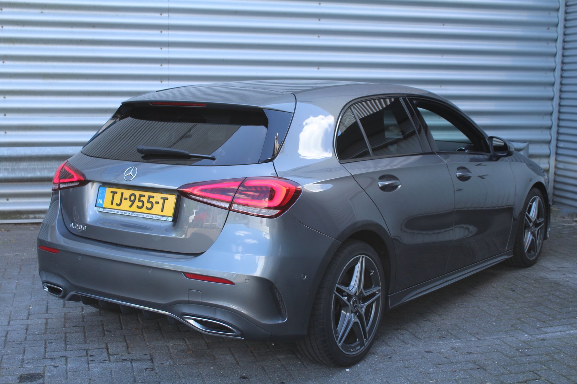 Foto van Mercedes-Benz A 200