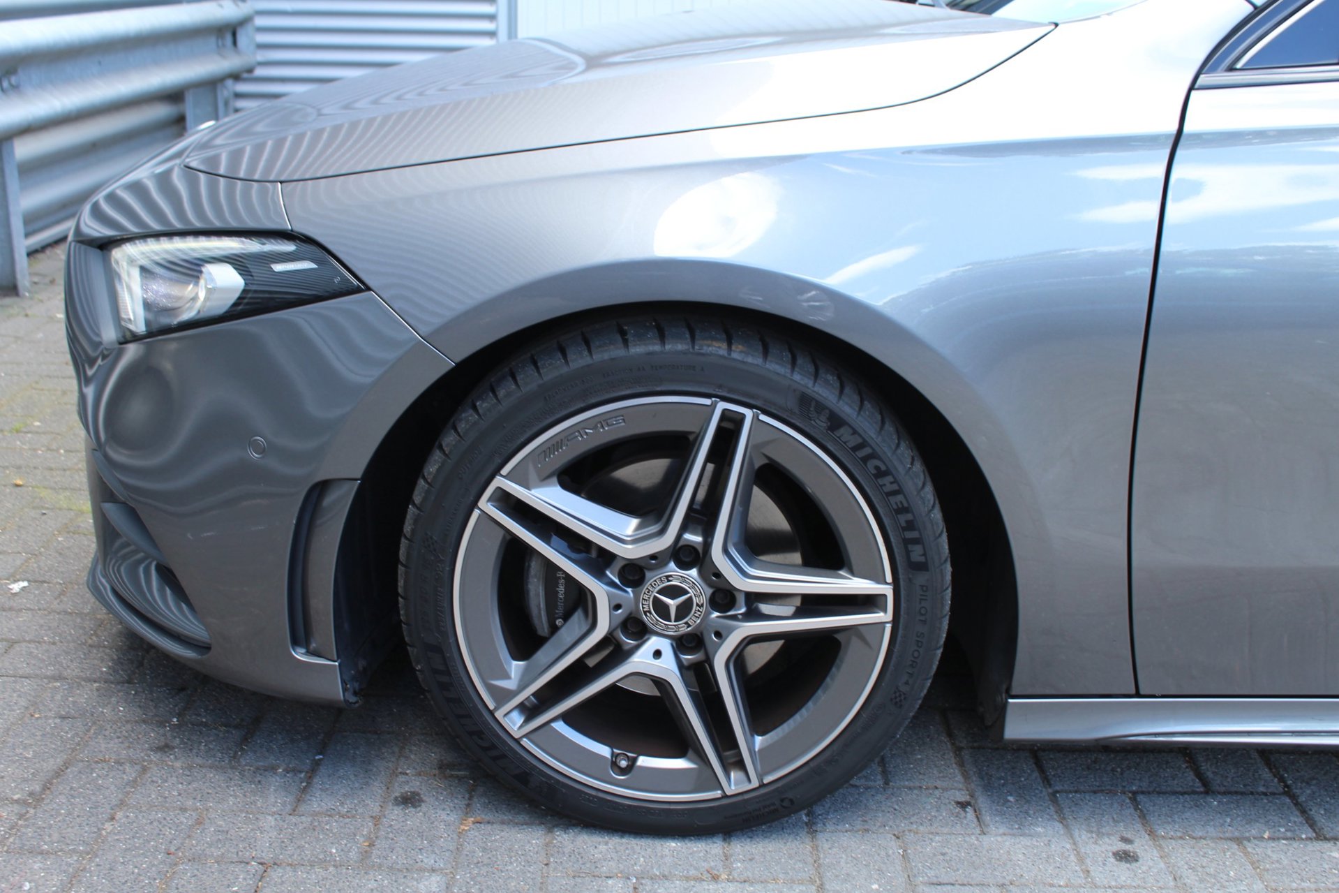 Foto van Mercedes-Benz A 200