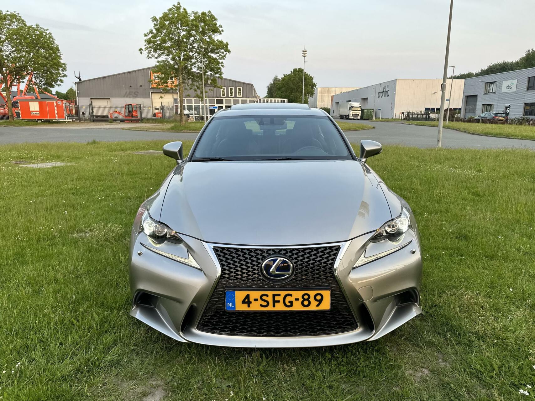 Foto van Lexus Is