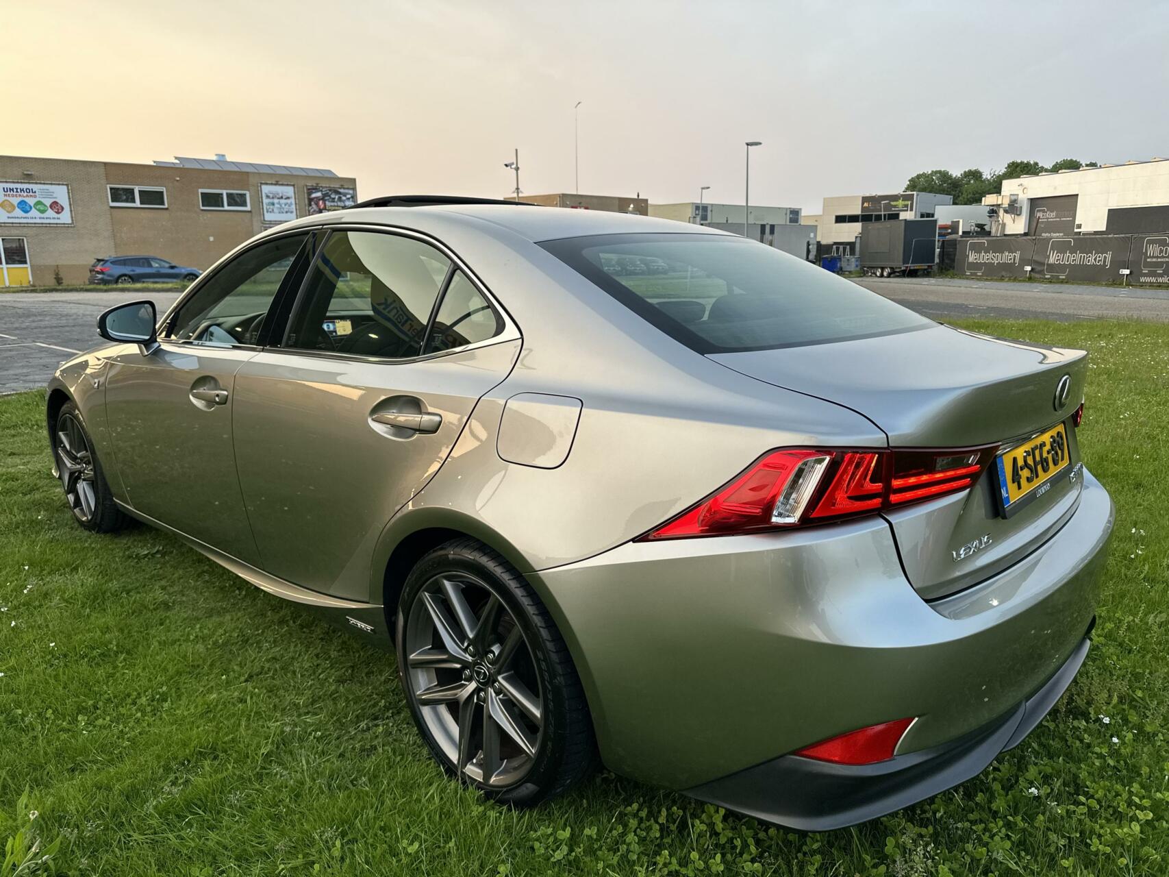 Foto van Lexus Is