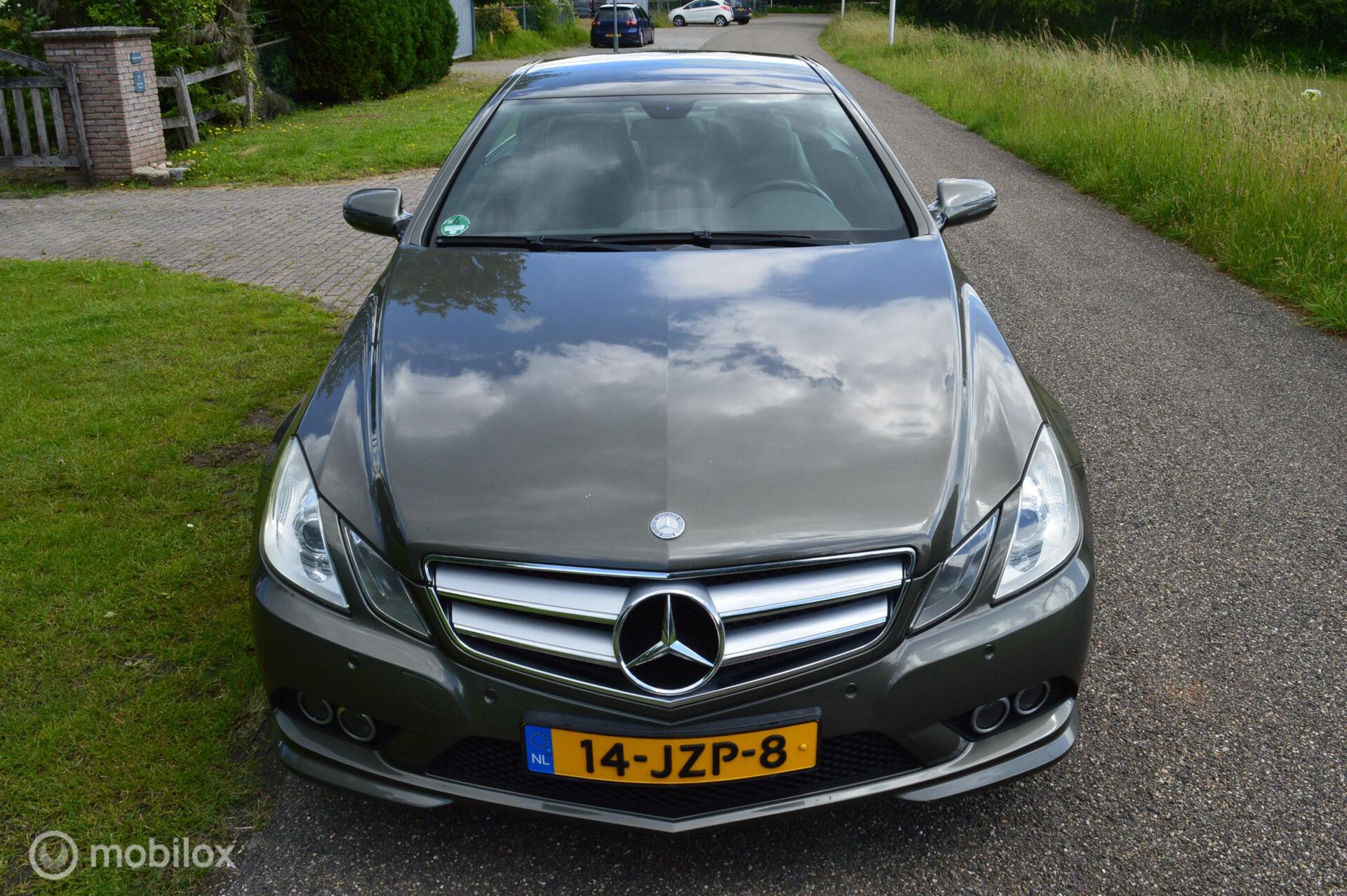 Foto van Mercedes-Benz E 250 Cgi