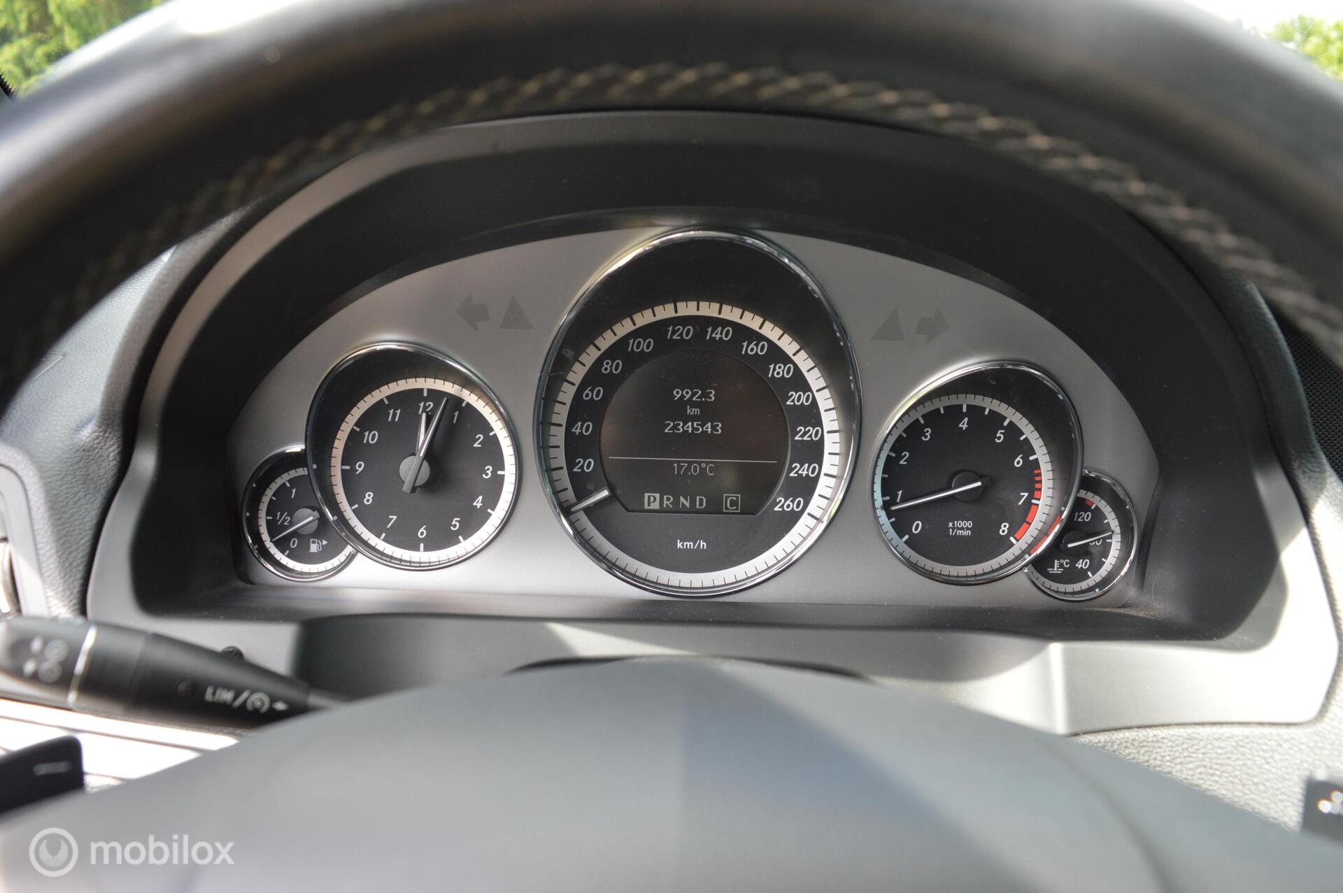 Foto van Mercedes-Benz E 250 Cgi
