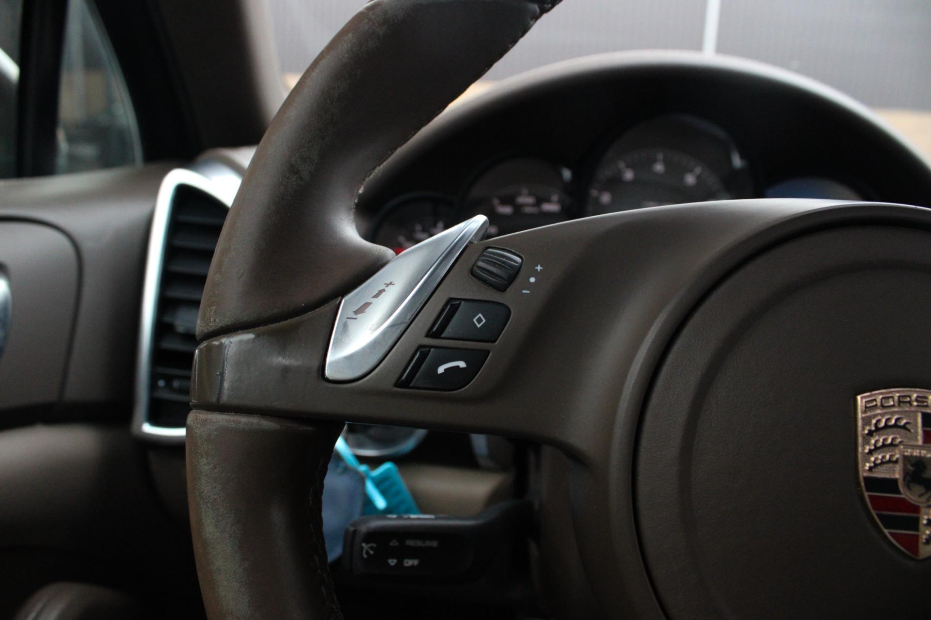 Foto van Porsche Cayenne S