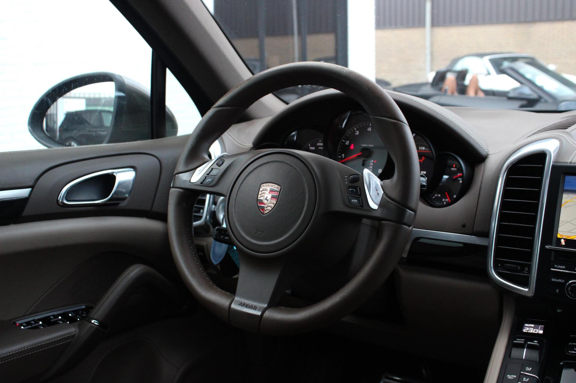 Foto van Porsche Cayenne S