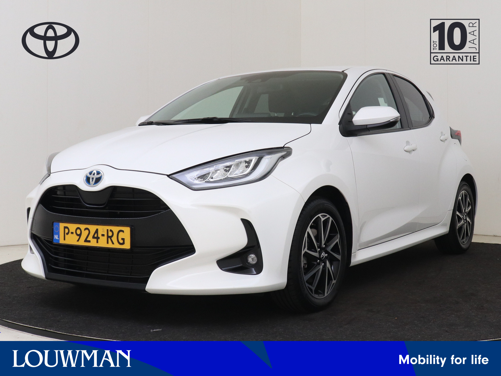 Toyota Toyota Yaris 1.5 Hybrid Dynamic 2022 - voorkant