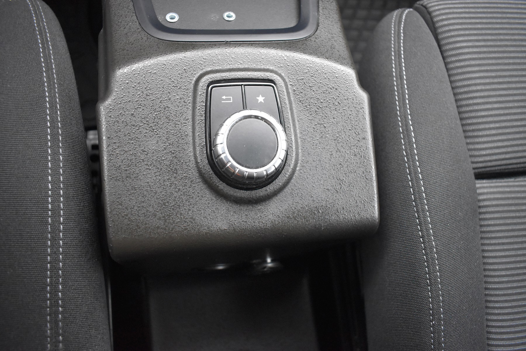 Foto van Mercedes-Benz B 220 D