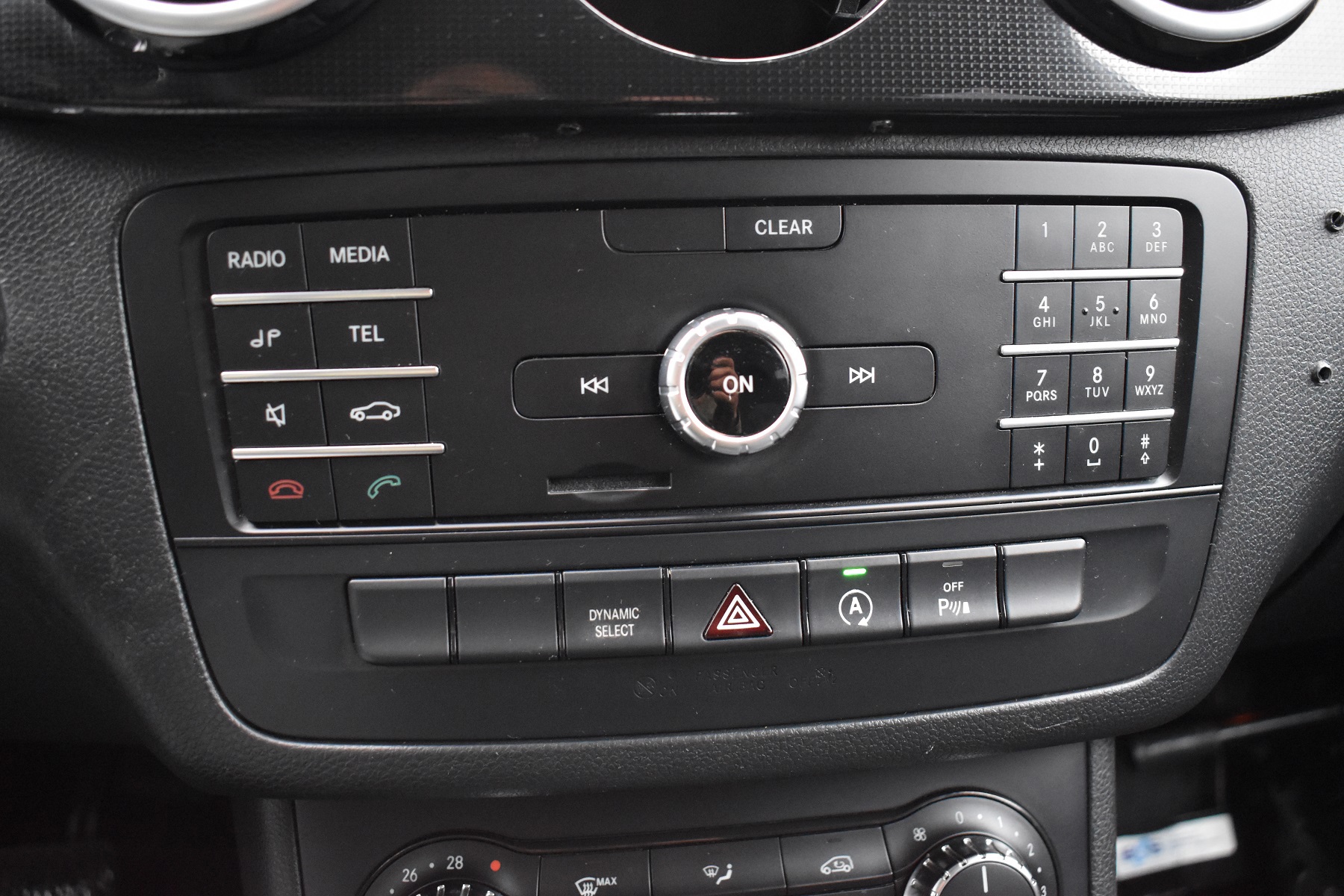 Foto van Mercedes-Benz B 220 D