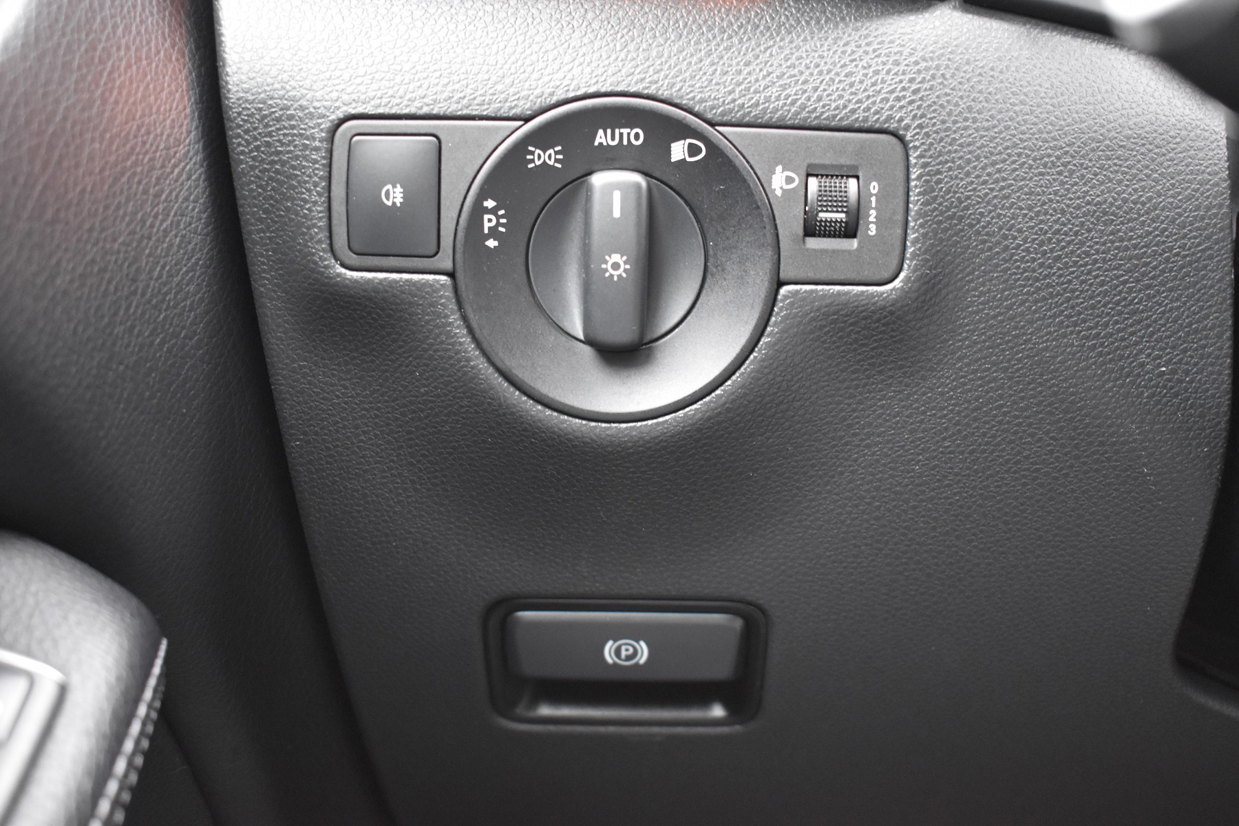 Foto van Mercedes-Benz B 220 D