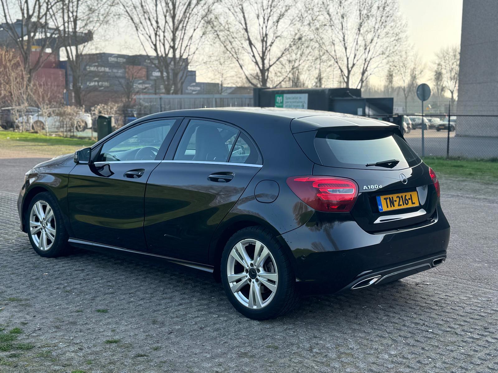Foto van Mercedes-Benz A 180 D