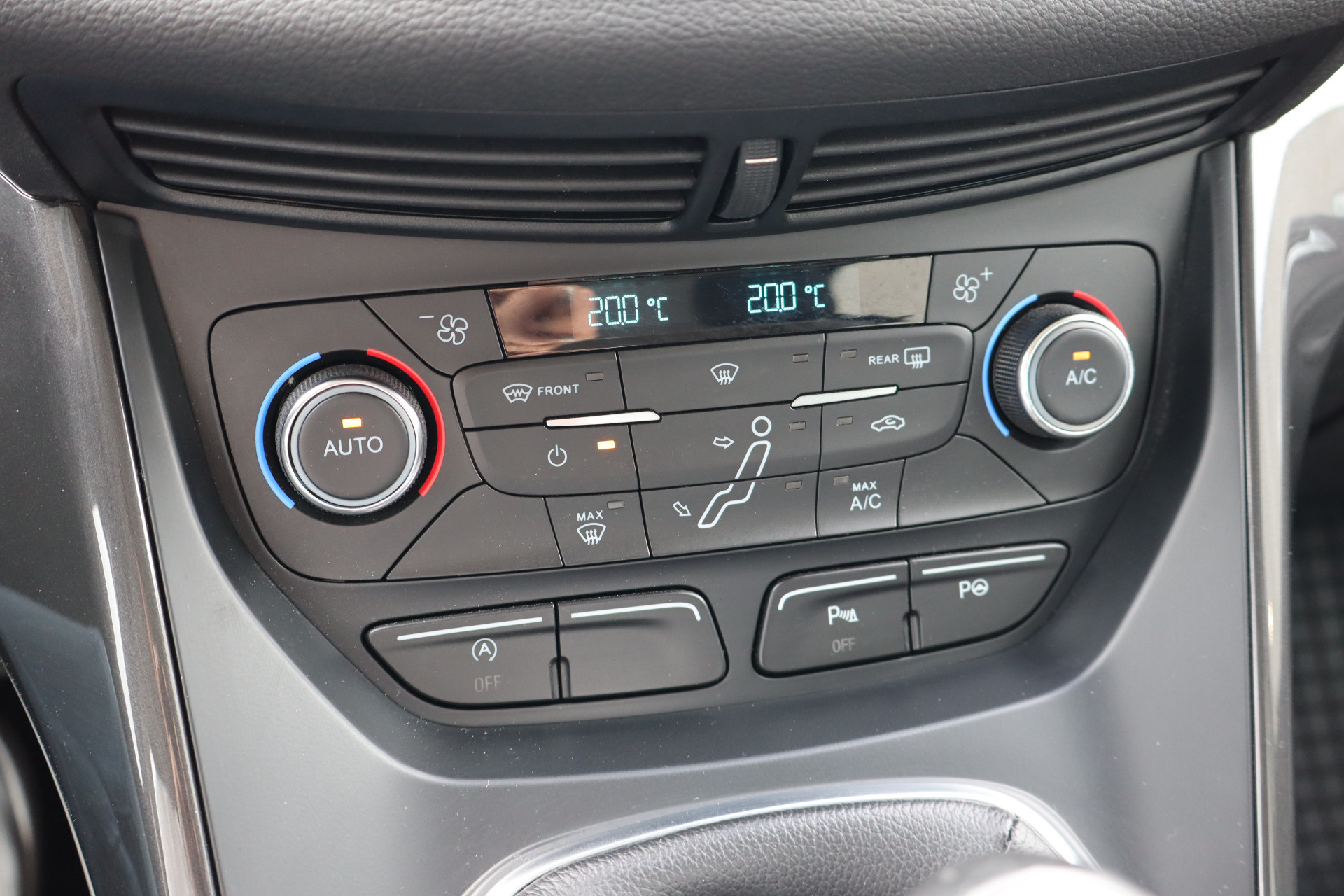 Foto van Ford Grand C-max