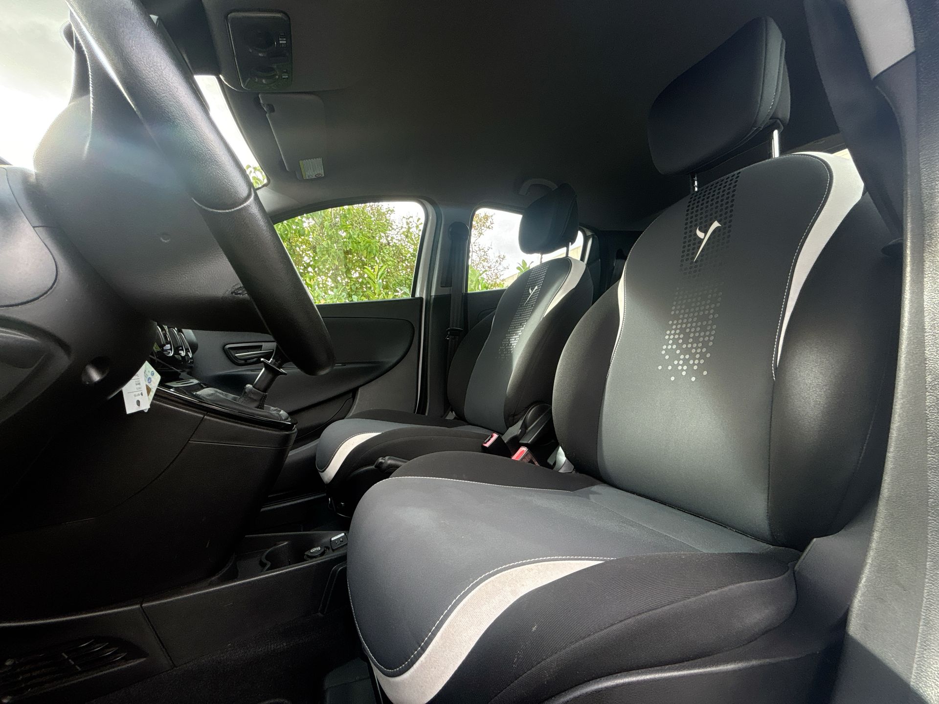 Foto van Lancia Ypsilon