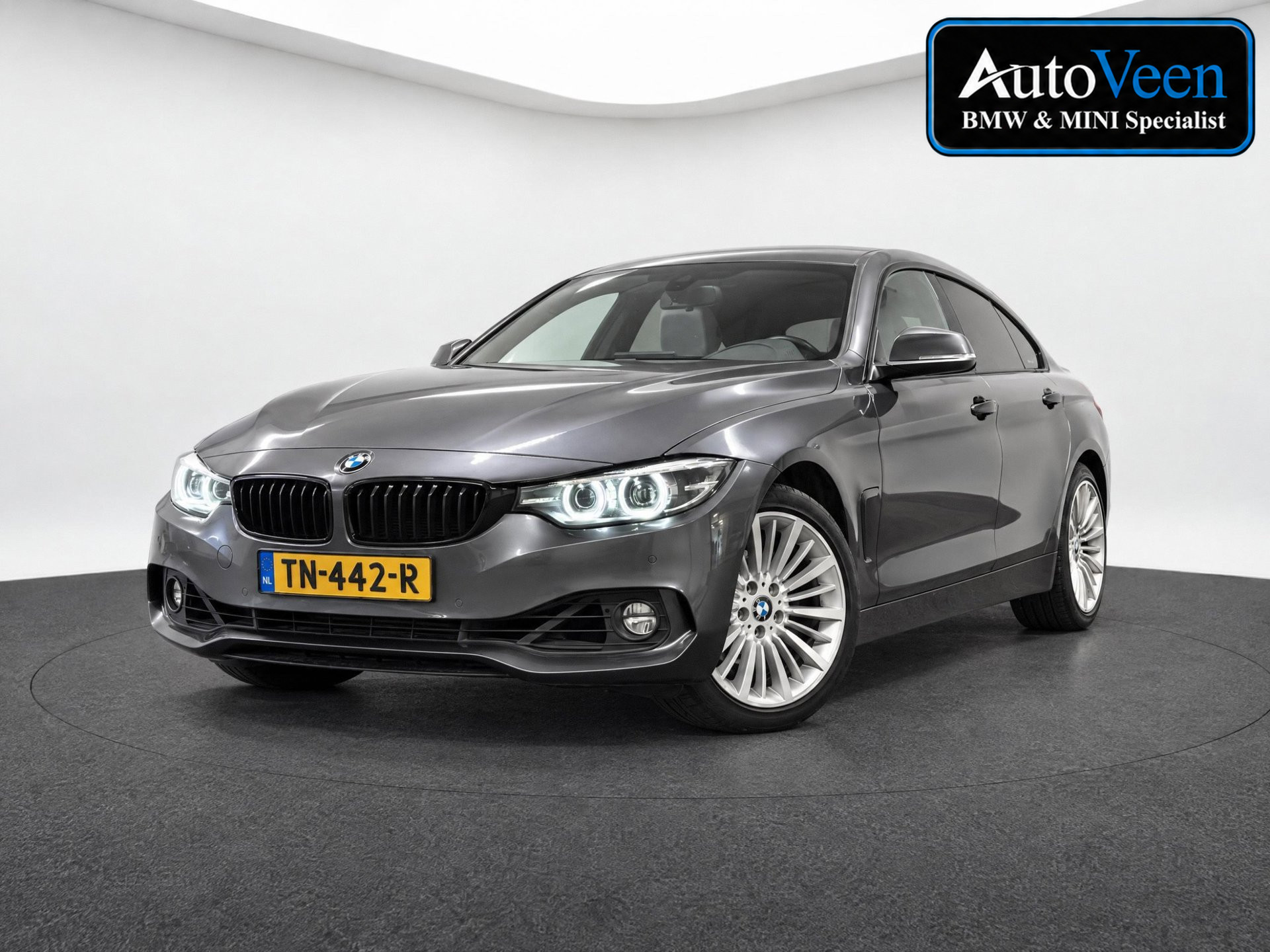 BMW 4 Serie 418i High Executive (SHADOW, LEDER, NL AUTO, LED, NAVI, CLIMA) 2018 - voorkant