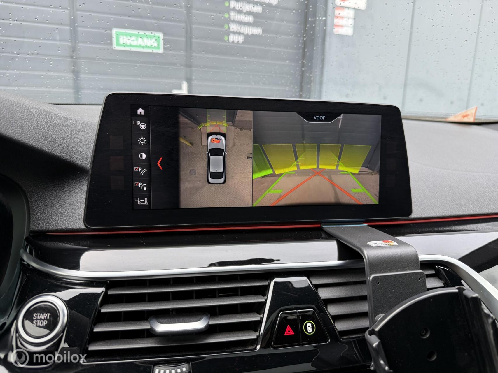 Foto van BMW 530e Iperformance