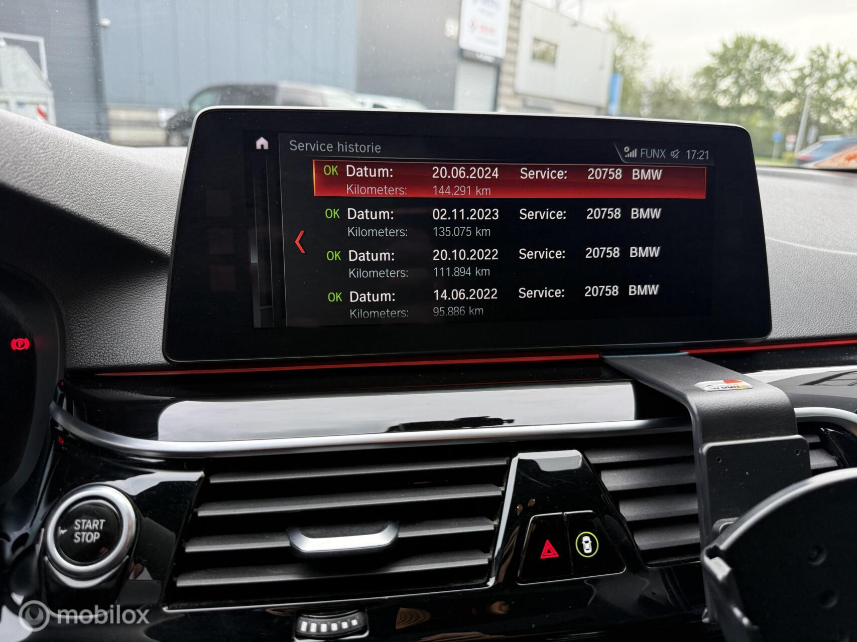 Foto van BMW 530e Iperformance