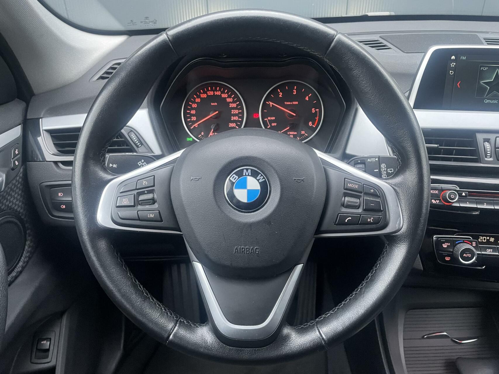 Foto van BMW X1