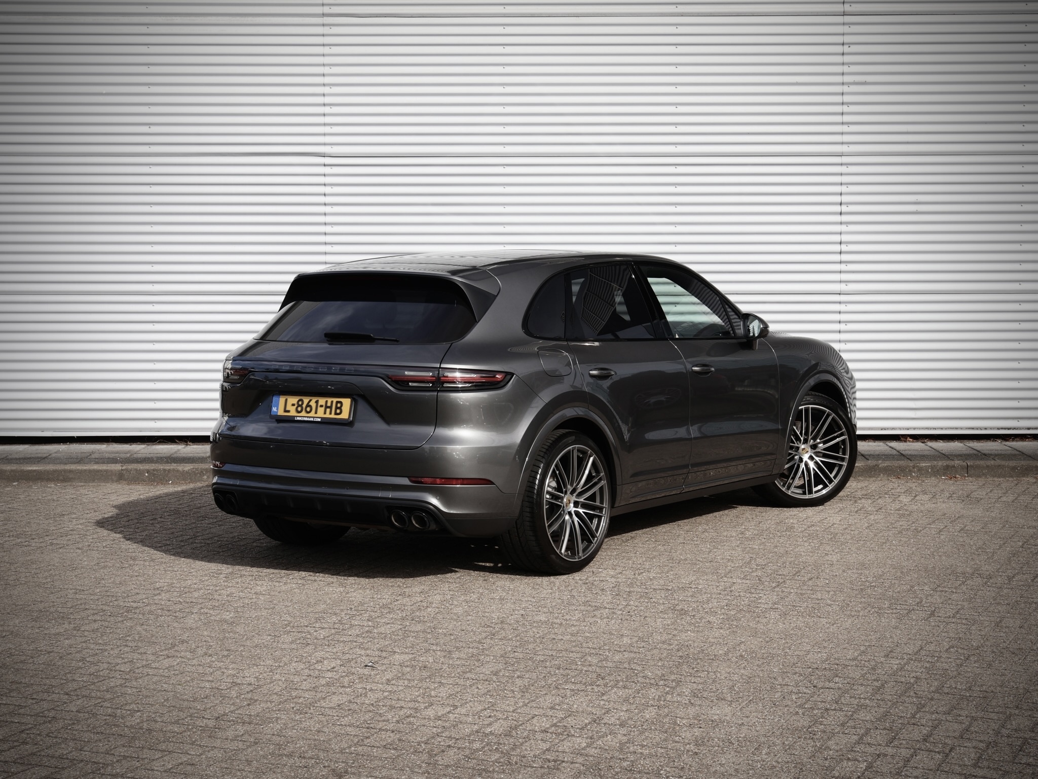 Foto van Porsche Cayenne E-hybrid