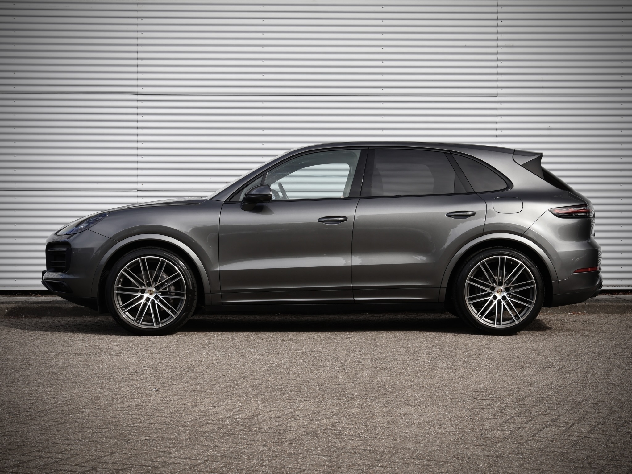 Foto van Porsche Cayenne E-hybrid