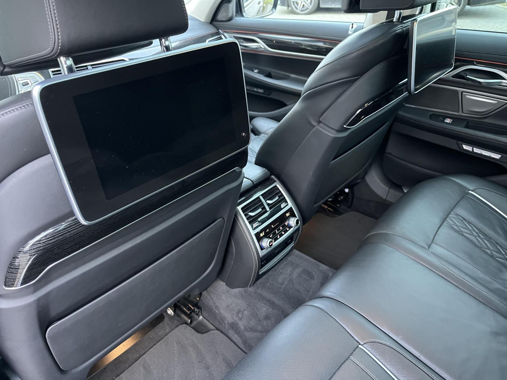 Foto van BMW 740i