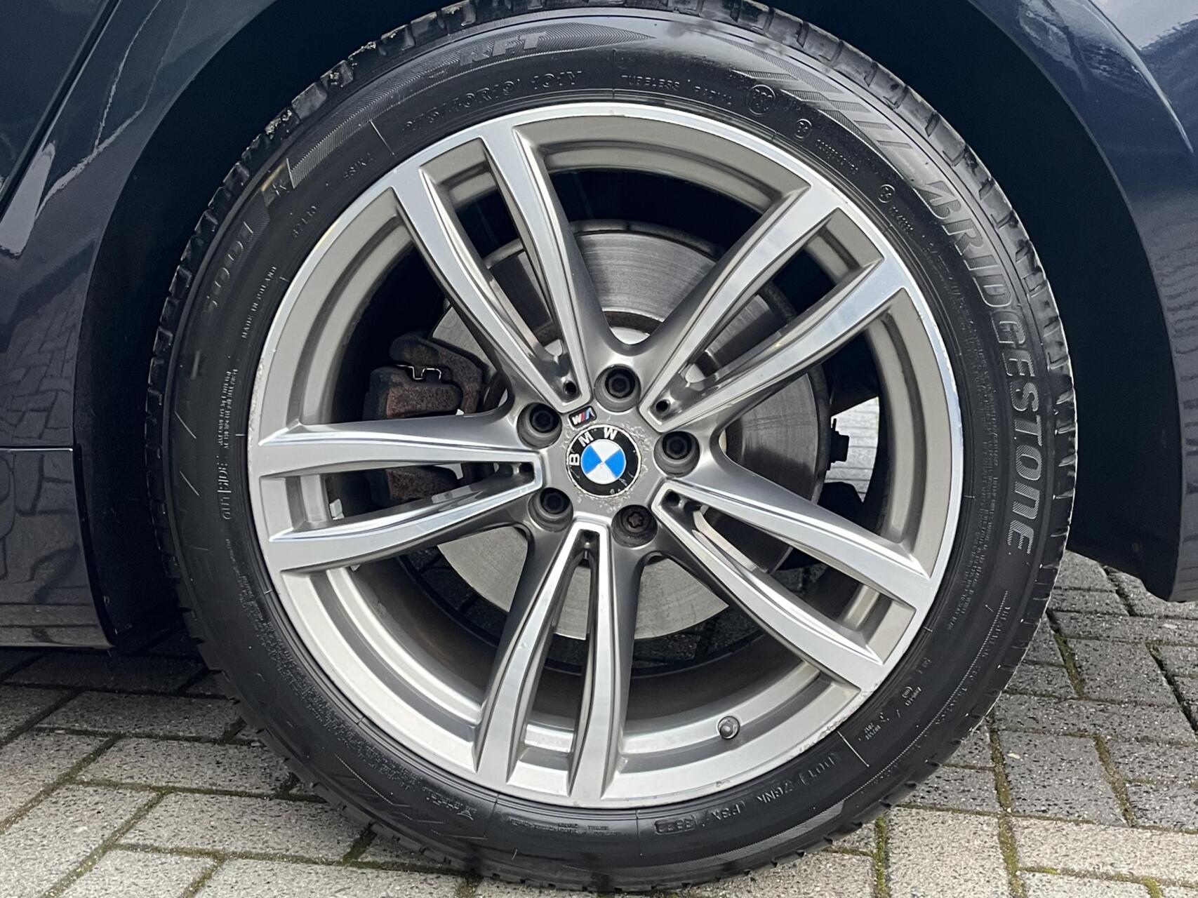 Foto van BMW 740i