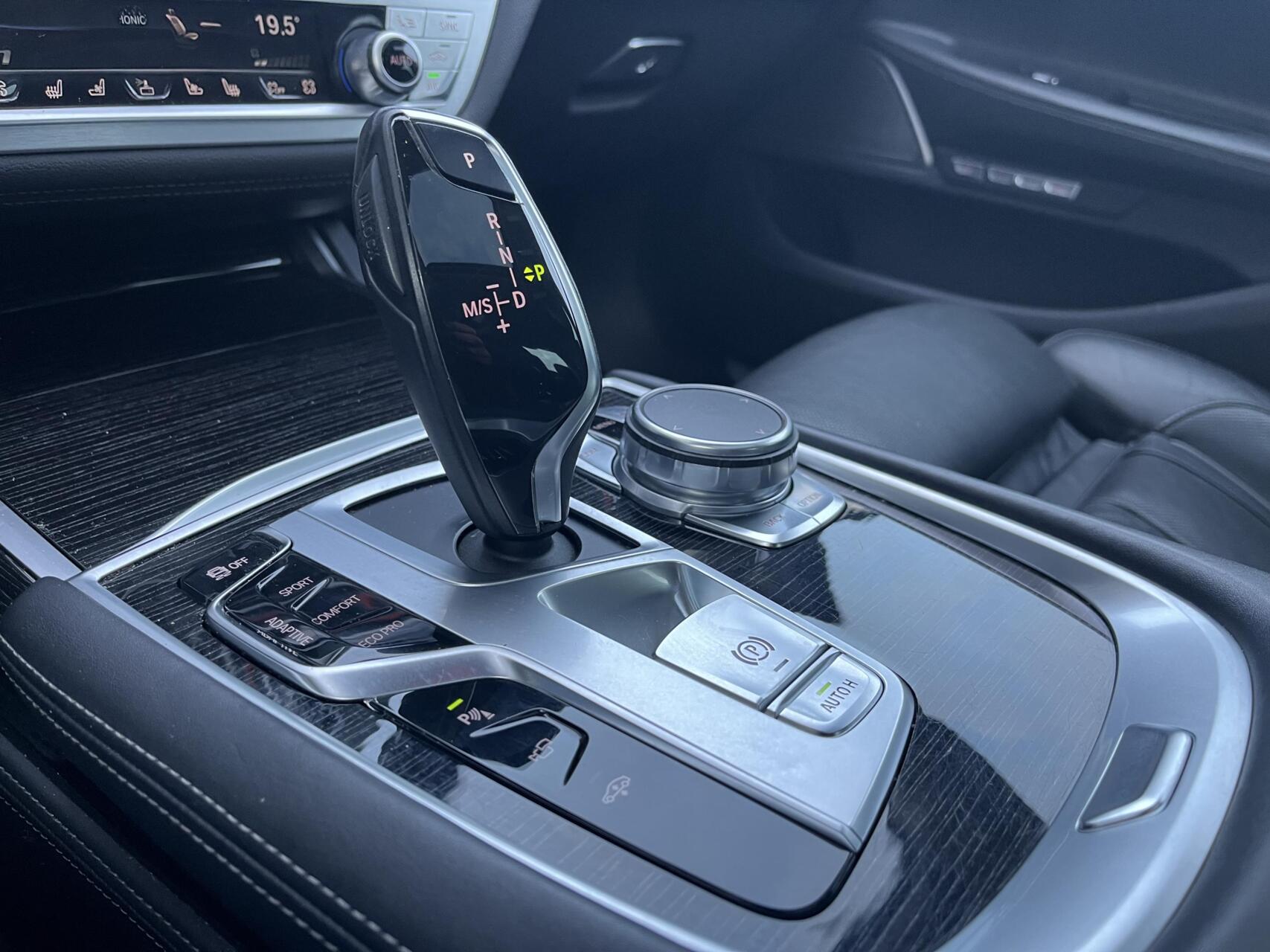 Foto van BMW 740i