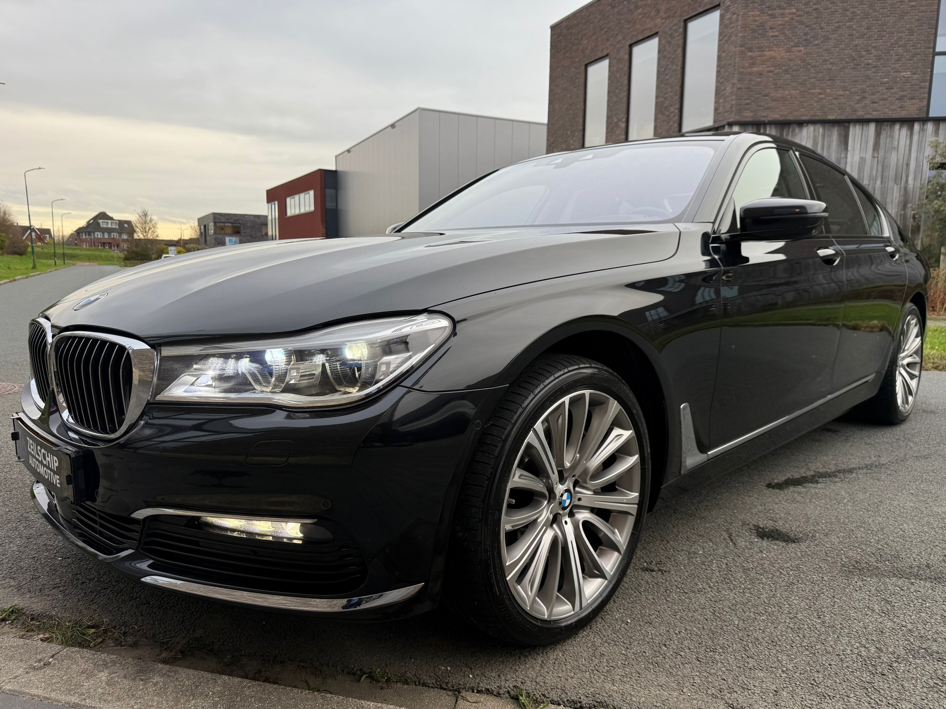 Foto van BMW 750i xDrive